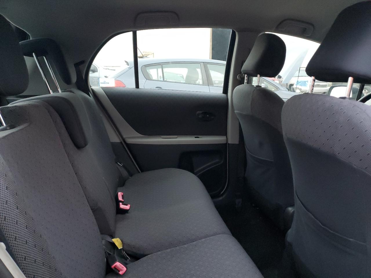 2009 Toyota Yaris VIN: JTDKT903295246000 Lot: 91837905