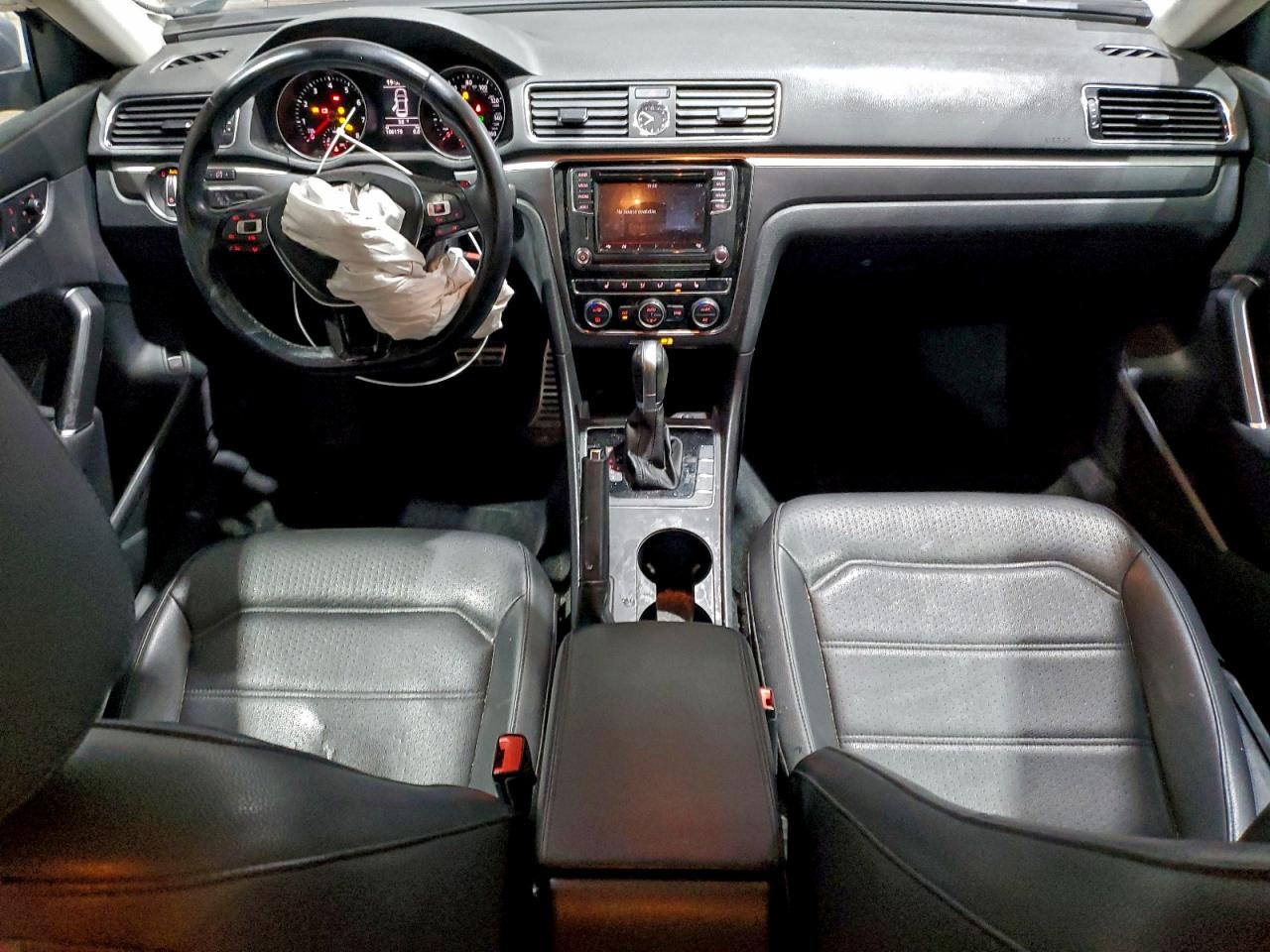 2017 Volkswagen Passat R-Line VIN: 1VWDT7A38HC035998 Lot: 93887745