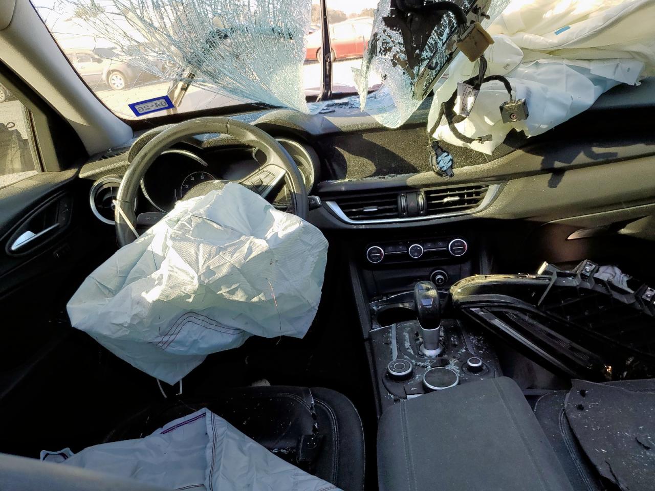 2018 Alfa Romeo Stelvio VIN: ZASFAKAN2J7B68199 Lot: 92642815