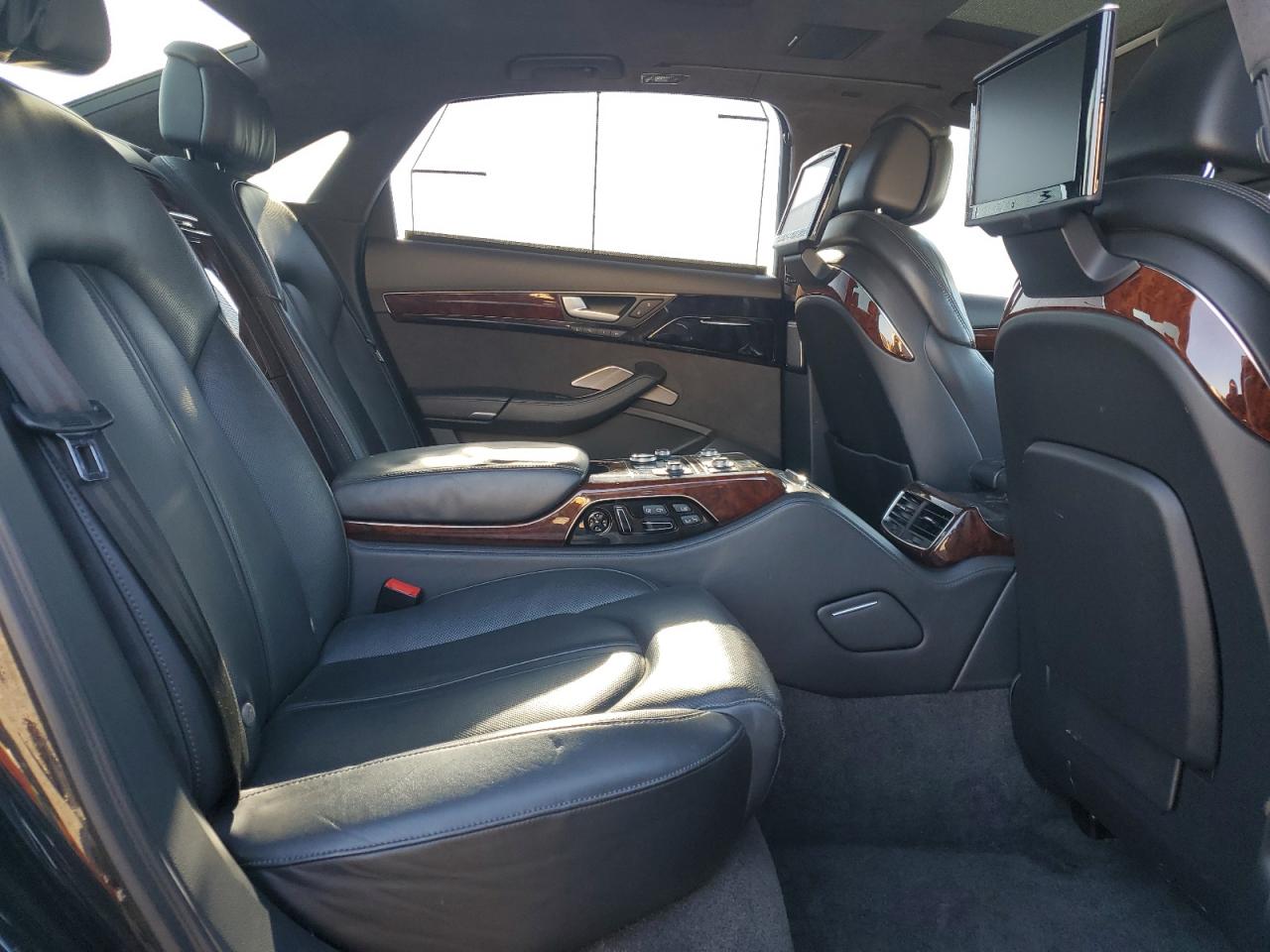 2011 Audi A8 L Quattro VIN: WAURVAFD7BN011864 Lot: 93730935