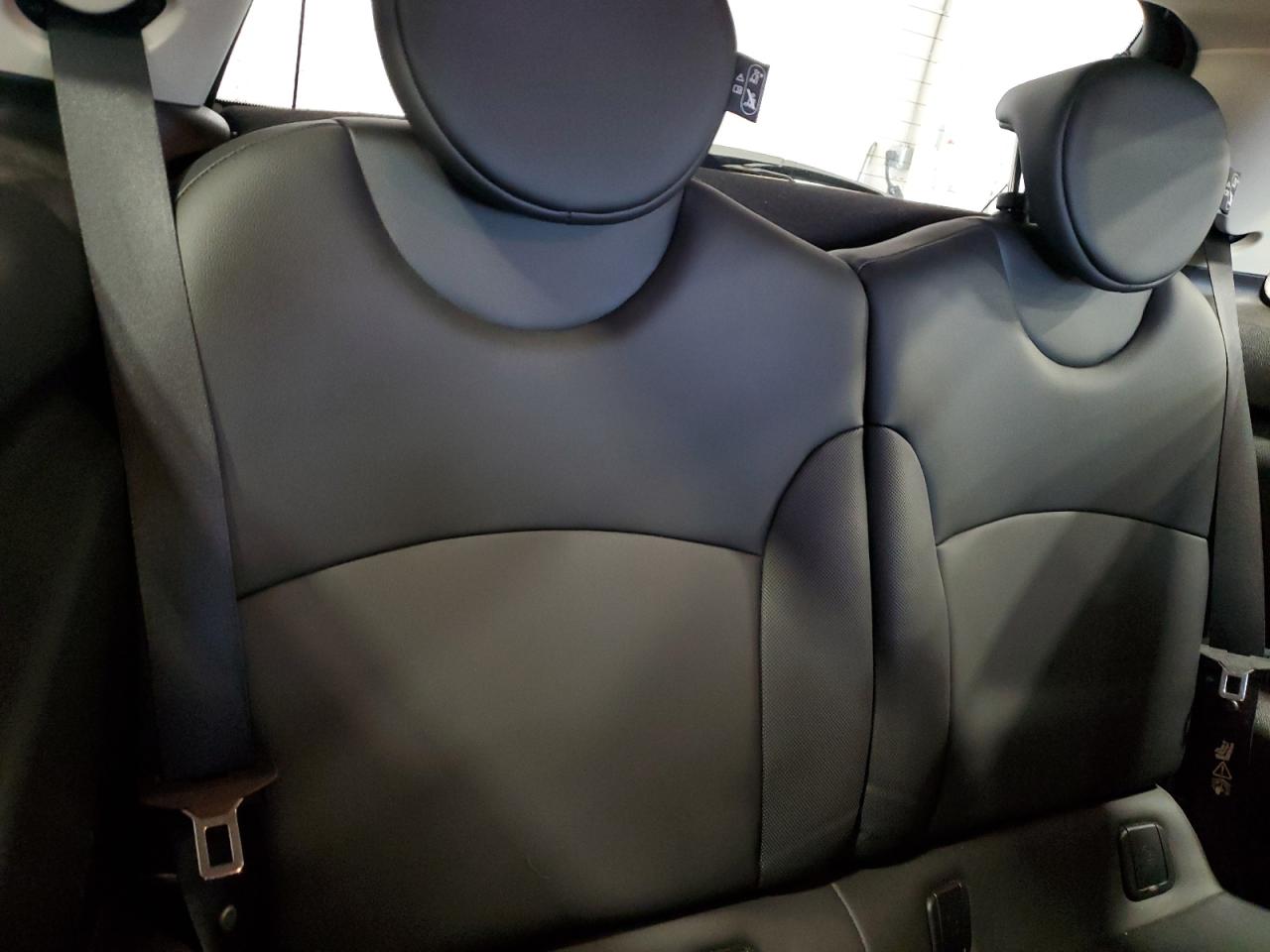 2011 Mini Cooper VIN: WMWSU3C58BT097419 Lot: 92074805