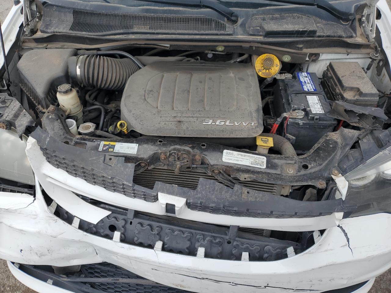 2015 Dodge Grand Caravan R/T VIN: 2C4RDGEG5FR606998 Lot: 93559105