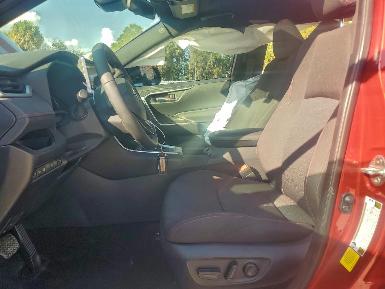 2025 Toyota Rav4 Se VIN: JTMAB3FV7SD267649 Lot: 94236185