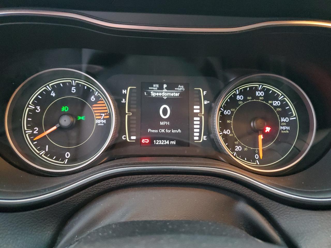 2019 Jeep Cherokee Latitude VIN: 1C4PJMCB1KD212711 Lot: 91815915