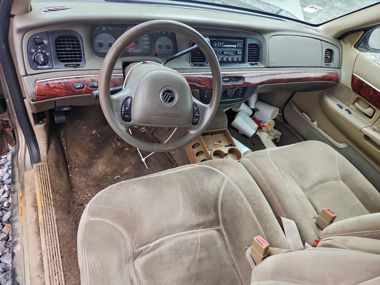 2002 Mercury Grand Marquis Gs VIN: 2MEFM74W92X661034 Lot: 94596135