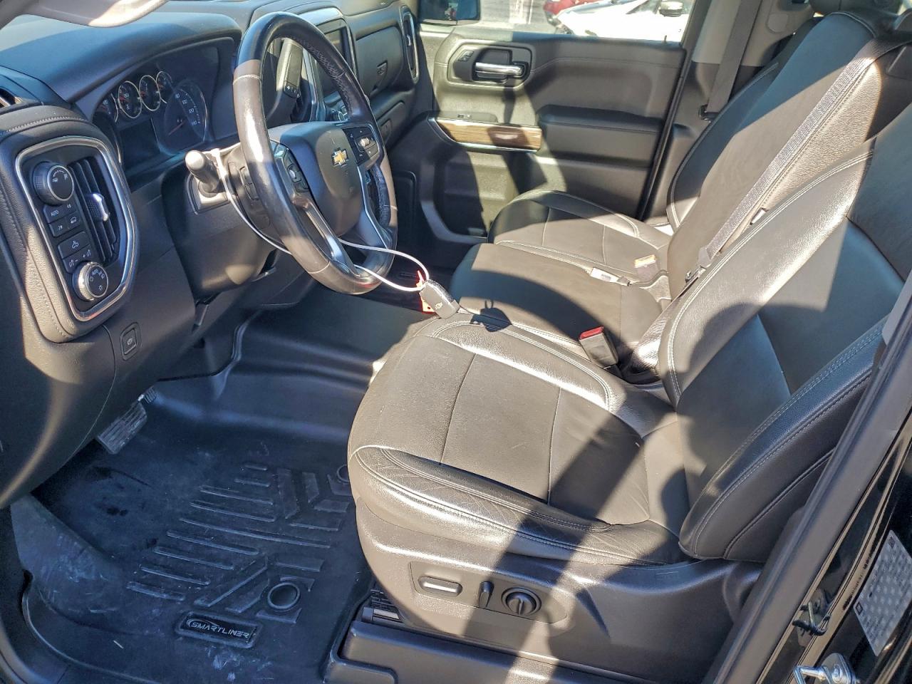 2019 Chevrolet Silverado K1500 Lt VIN: 1GCUYDED8KZ196717 Lot: 91862035