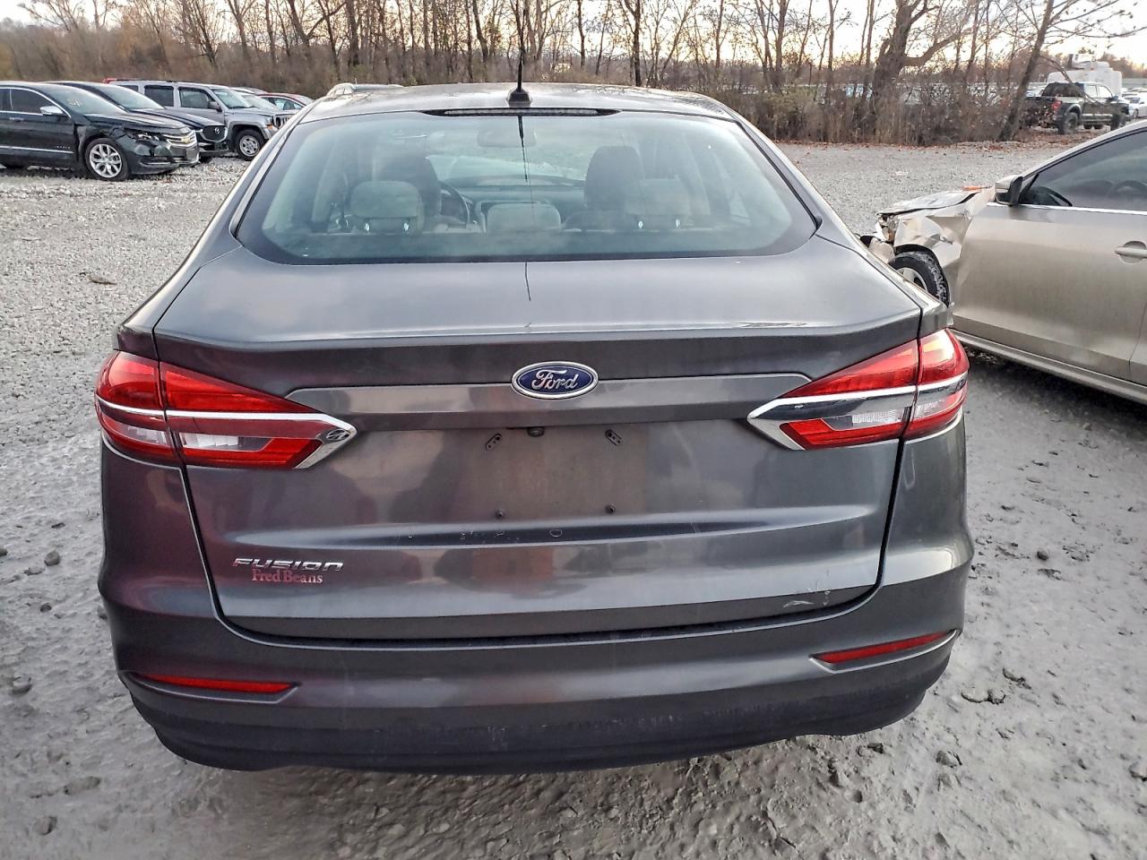 2019 Ford Fusion S VIN: 3FA6P0G76KR212984 Lot: 94502995