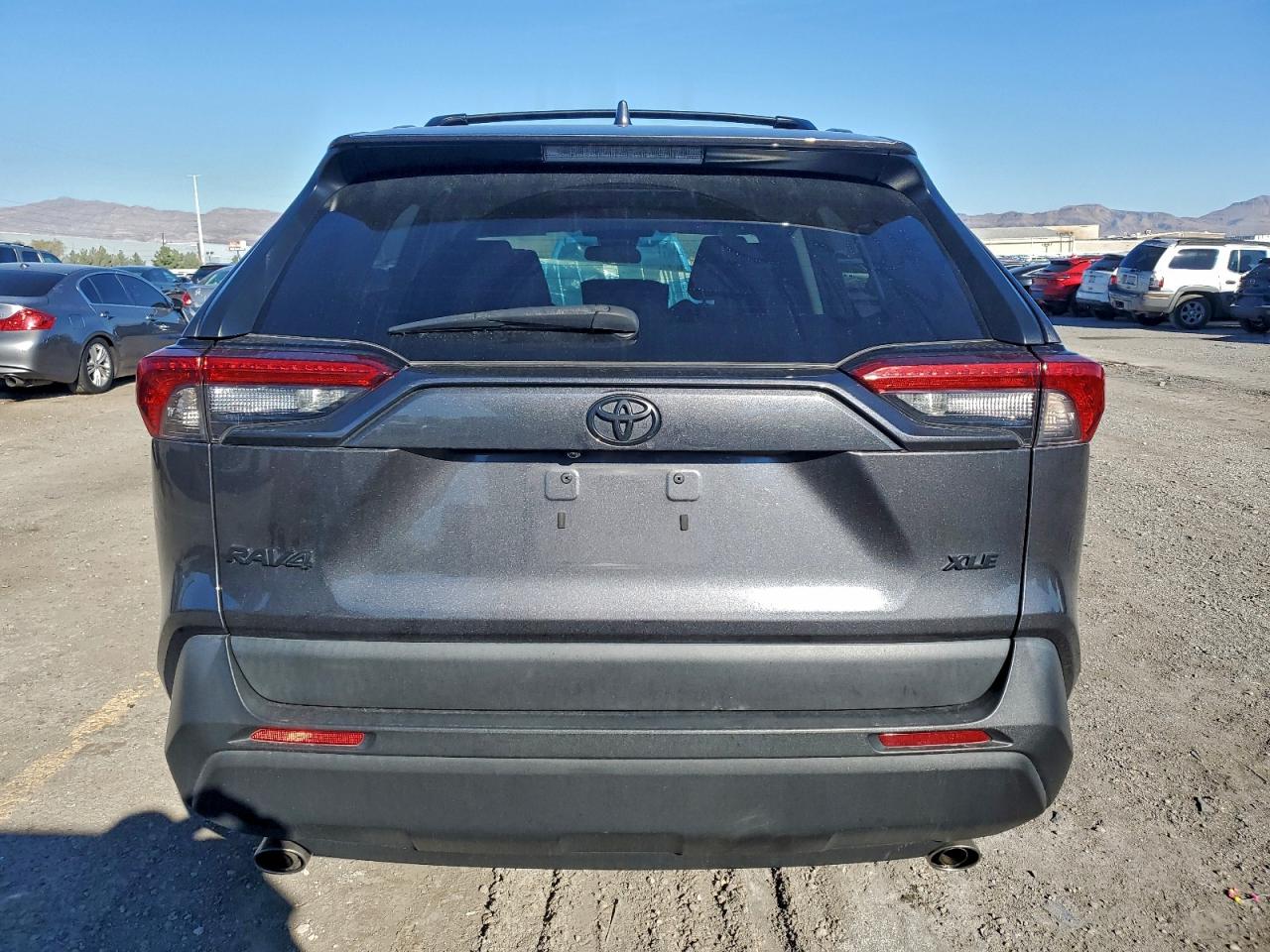 2022 Toyota Rav4 Xle VIN: 2T3W1RFV7NC189667 Lot: 94192805
