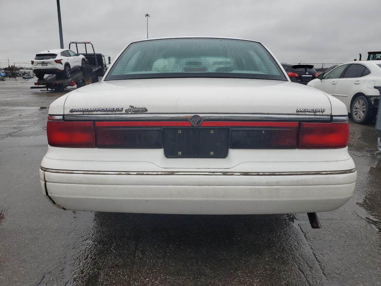 1997 Mercury Grand Marquis Gs VIN: 2MELM74W4VX737055 Lot: 92375865