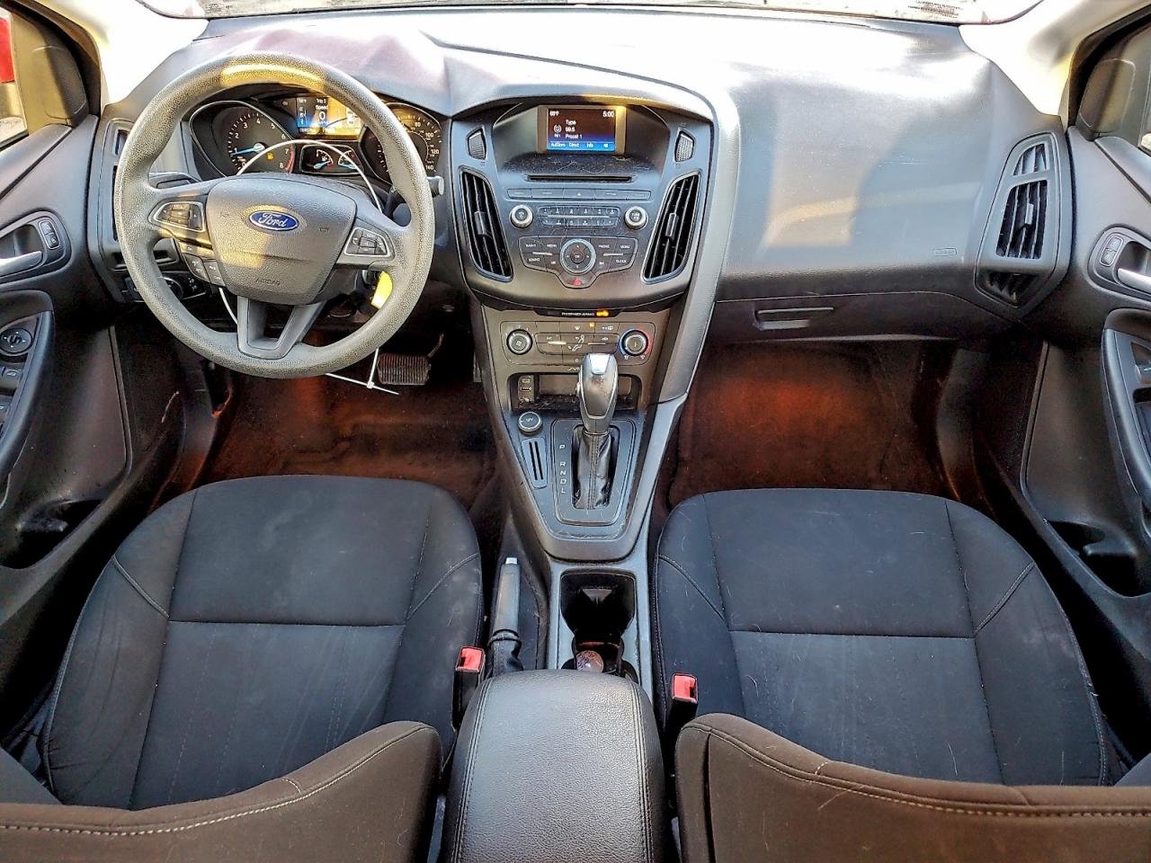 2015 Ford Focus Se VIN: 1FADP3F26FL307869 Lot: 94521315