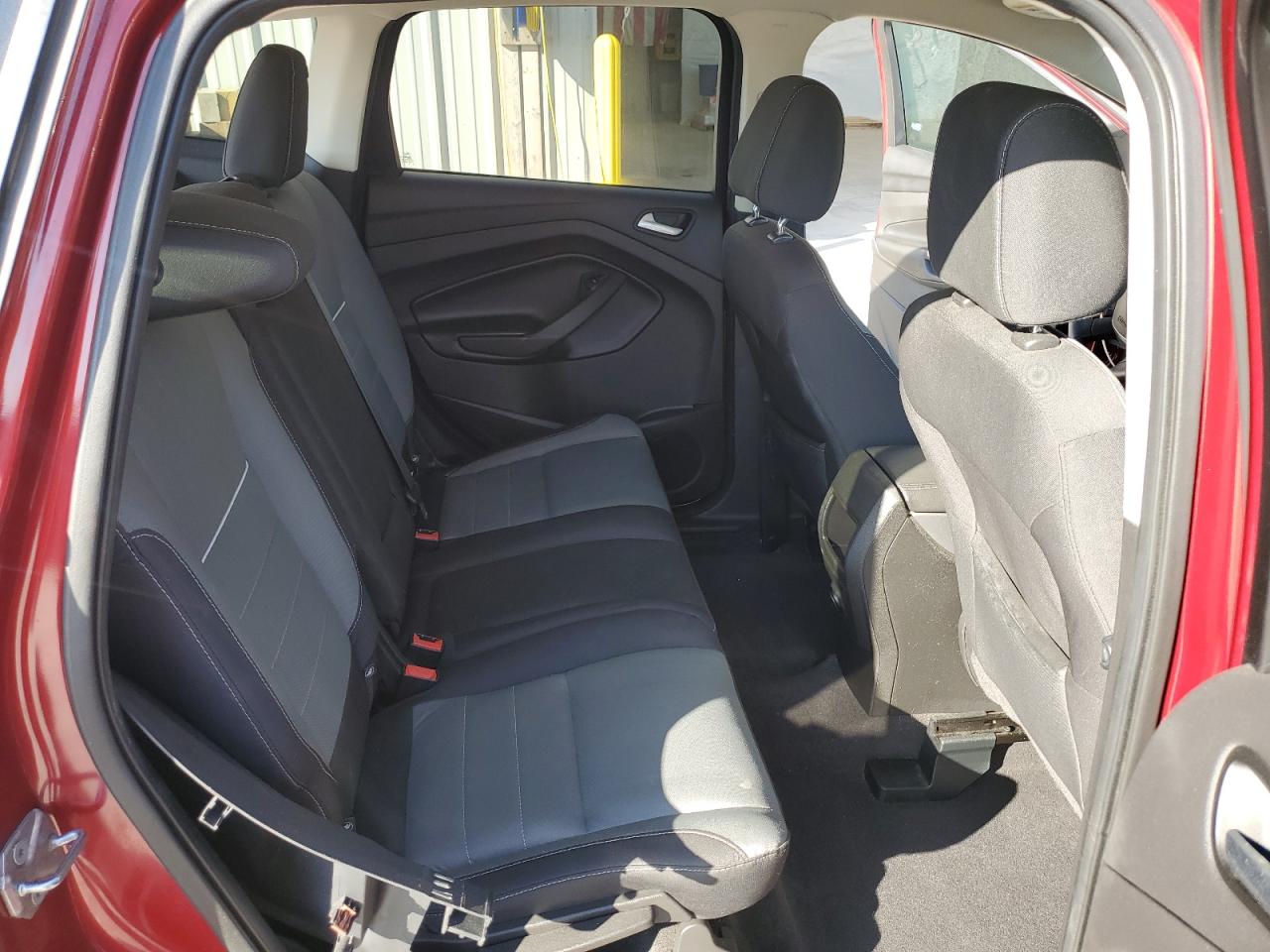 2015 Ford Escape Se VIN: 1FMCU0GX0FUB28854 Lot: 91669375