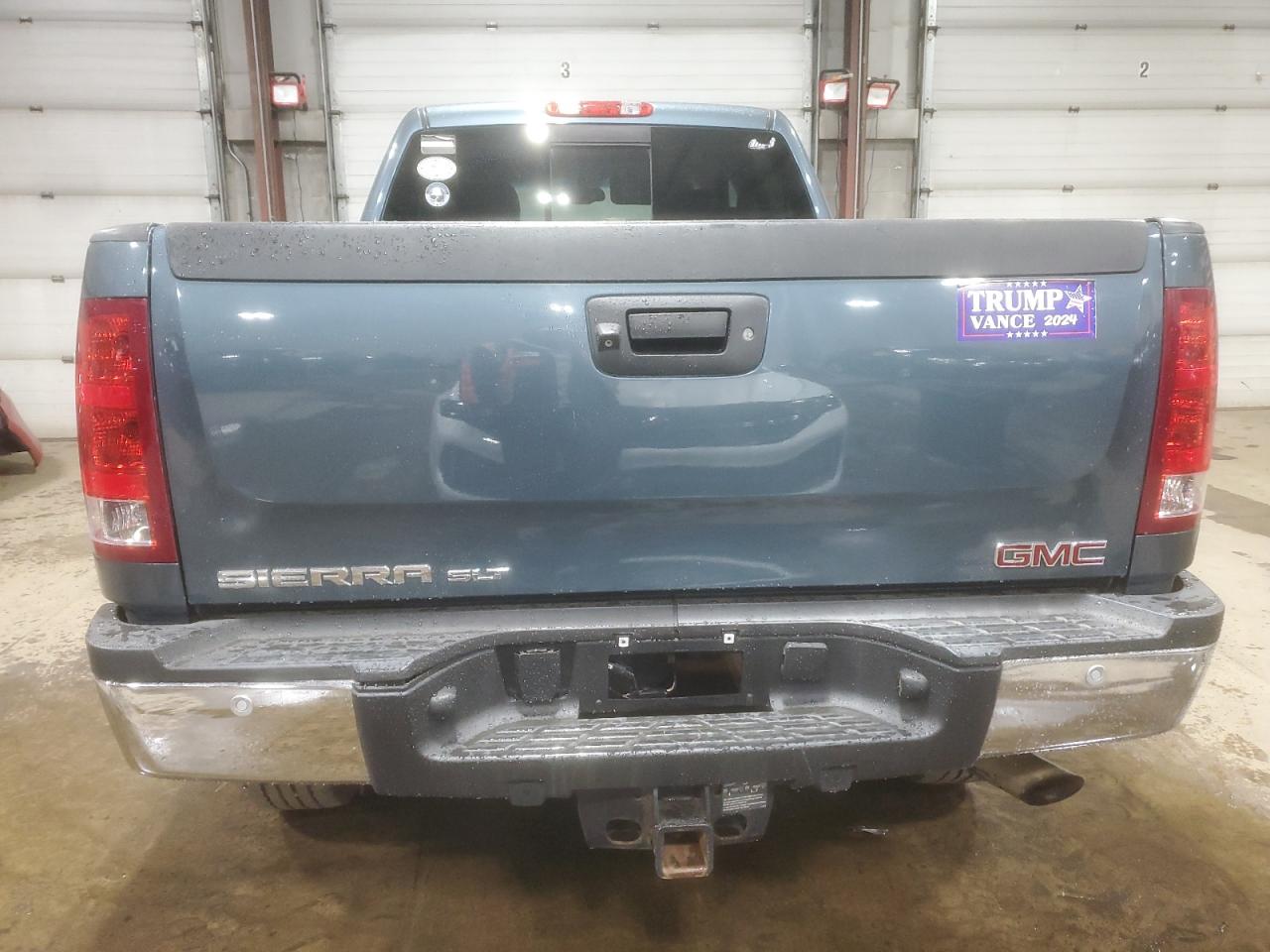 2014 GMC Sierra K2500 Slt VIN: 1GT121CG8EF111672 Lot: 93059445