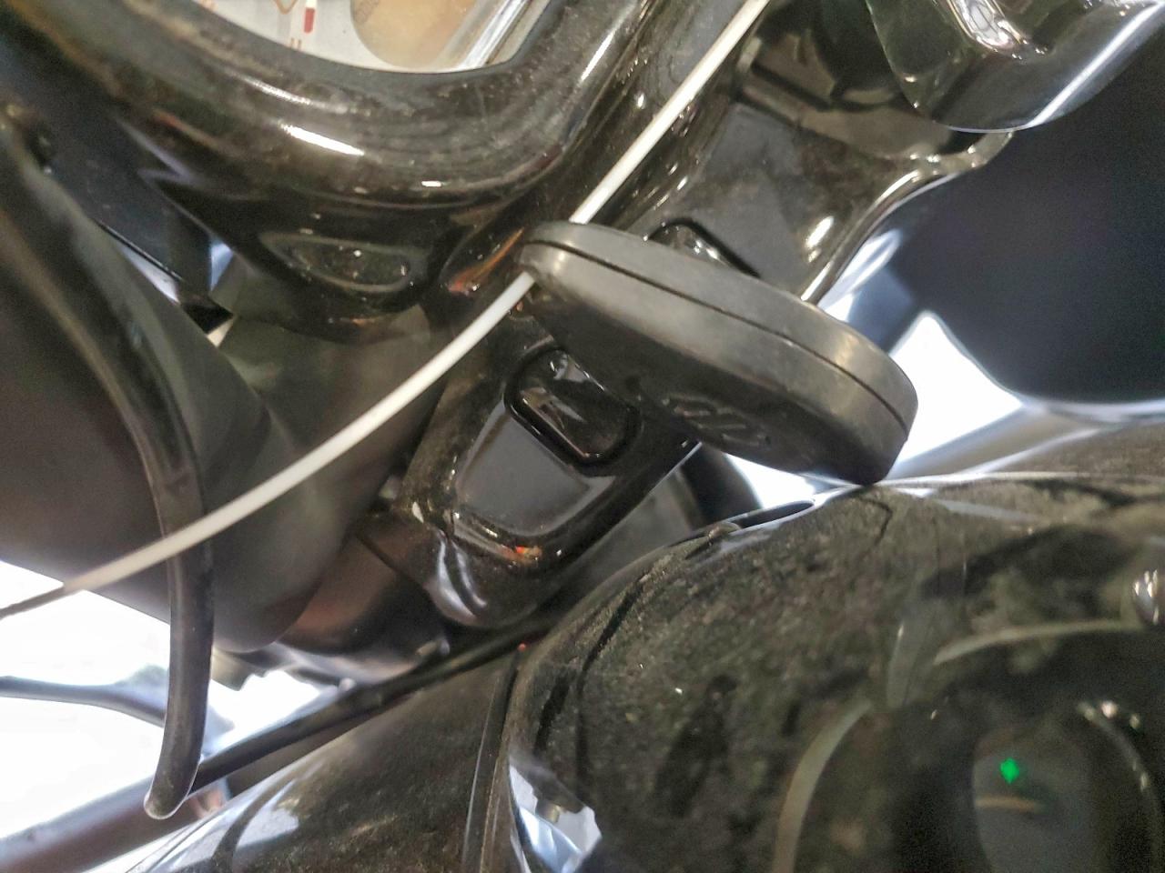 2017 Harley-Davidson Fltrxs Road Glide Special VIN: 1HD1KTC1XHB628344 Lot: 93462775