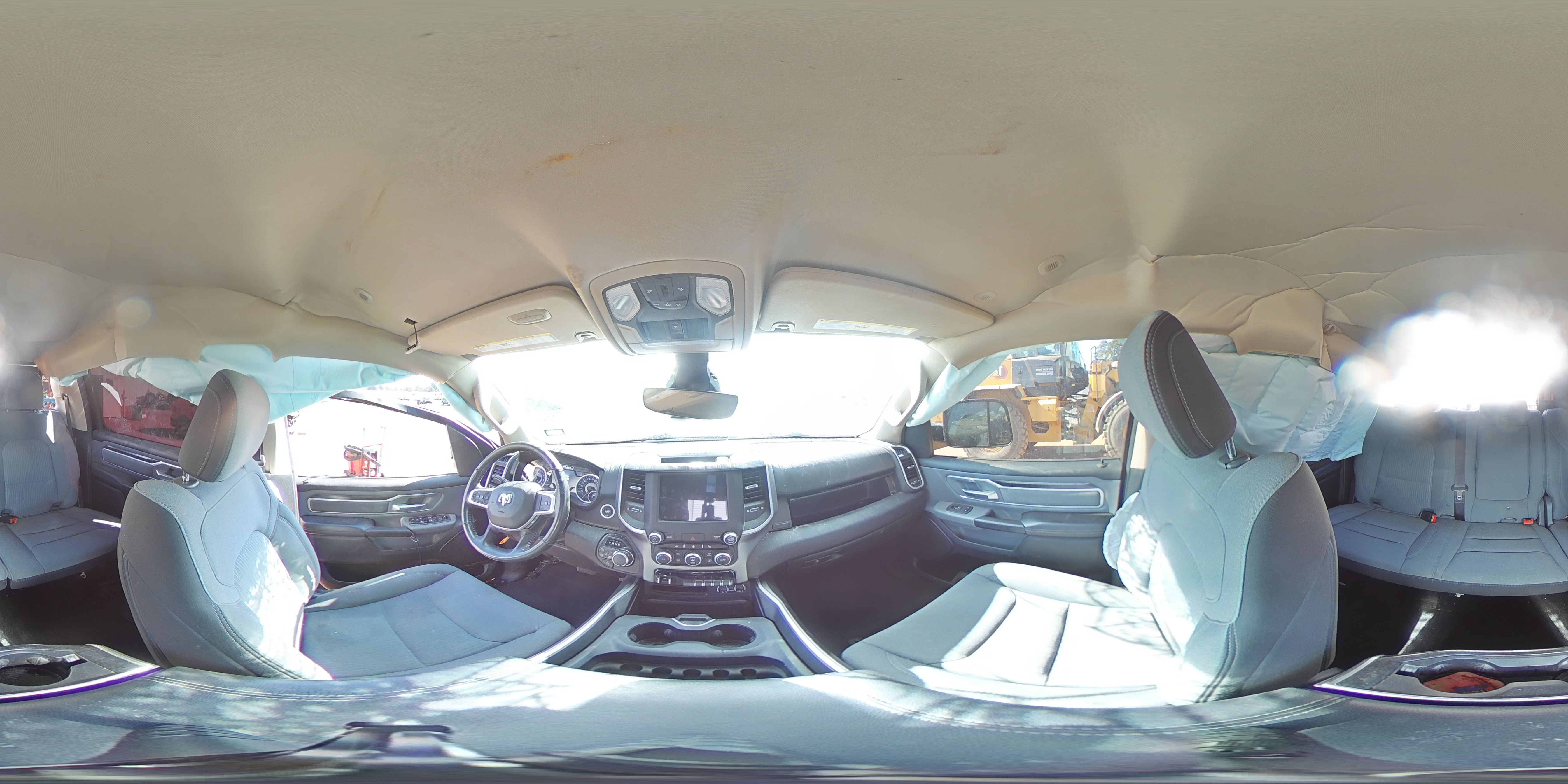 2020 Ram 1500 Big Horn/Lone Star VIN: 1C6SRFFT1LN135621 Lot: 92576545