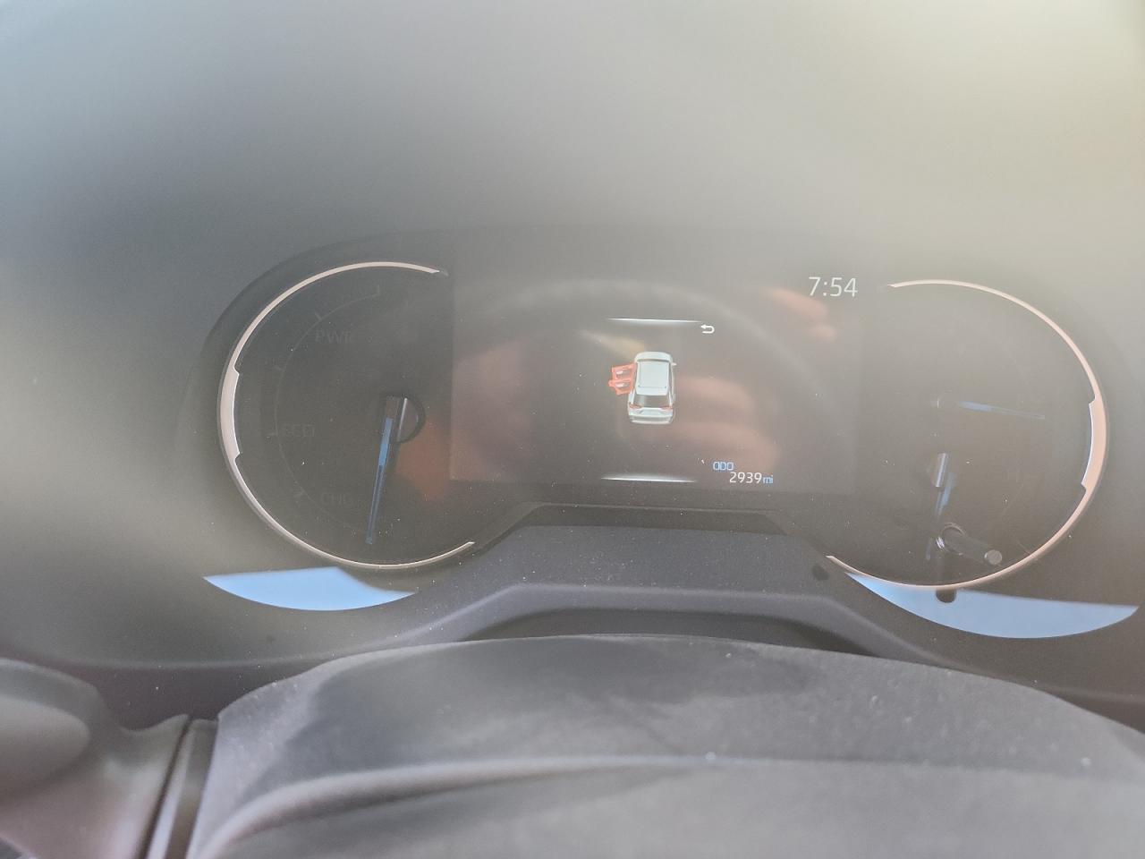 2025 Toyota Rav4 Le VIN: JTMLWRFV2SD330463 Lot: 92571205