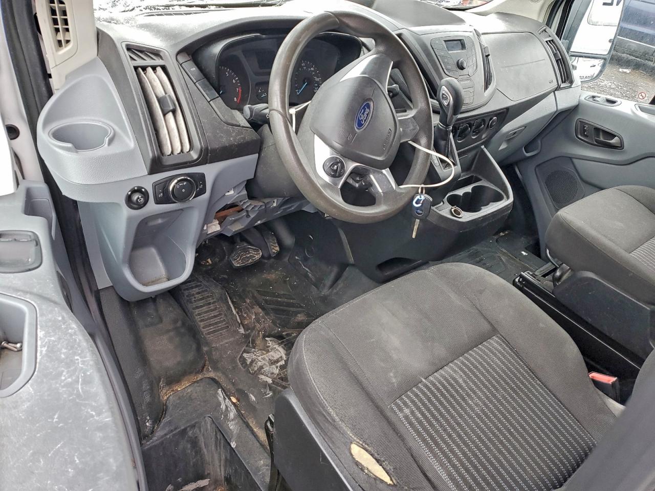 2018 Ford Transit T-250 VIN: 1FTYR1ZM2JKB38049 Lot: 93492995