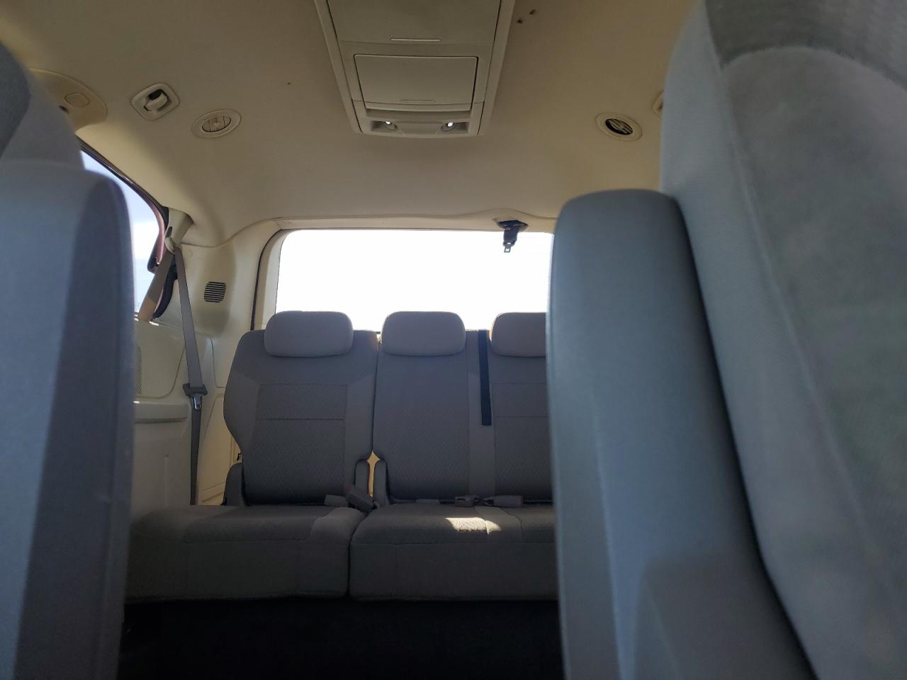 2010 Chrysler Town & Country Touring VIN: 2A4RR5D18AR441227 Lot: 93010285