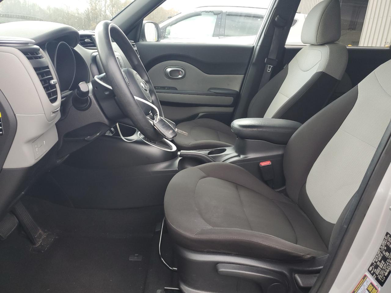 2018 Kia Soul VIN: KNDJN2A22J7566624 Lot: 92786955