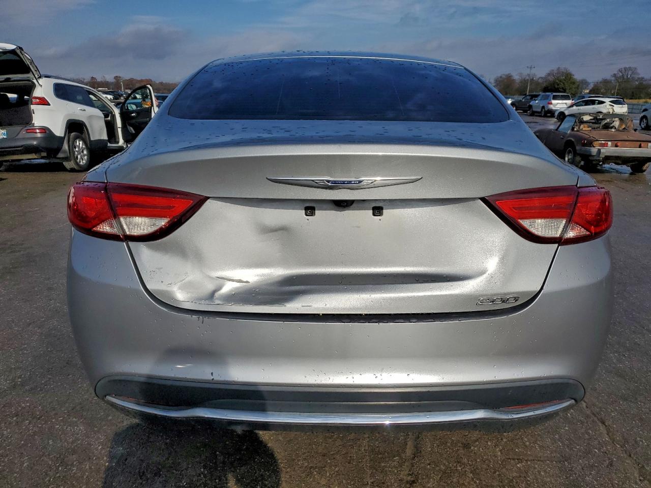 2016 Chrysler 200 Limited VIN: 1C3CCCAB4GN176752 Lot: 93684175