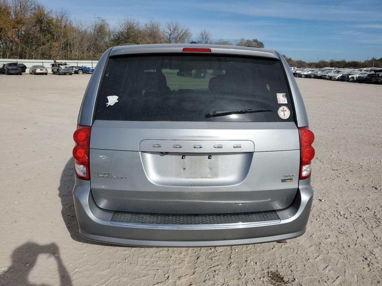 2019 Dodge Grand Caravan Sxt VIN: 2C4RDGCG0KR788137 Lot: 92935235