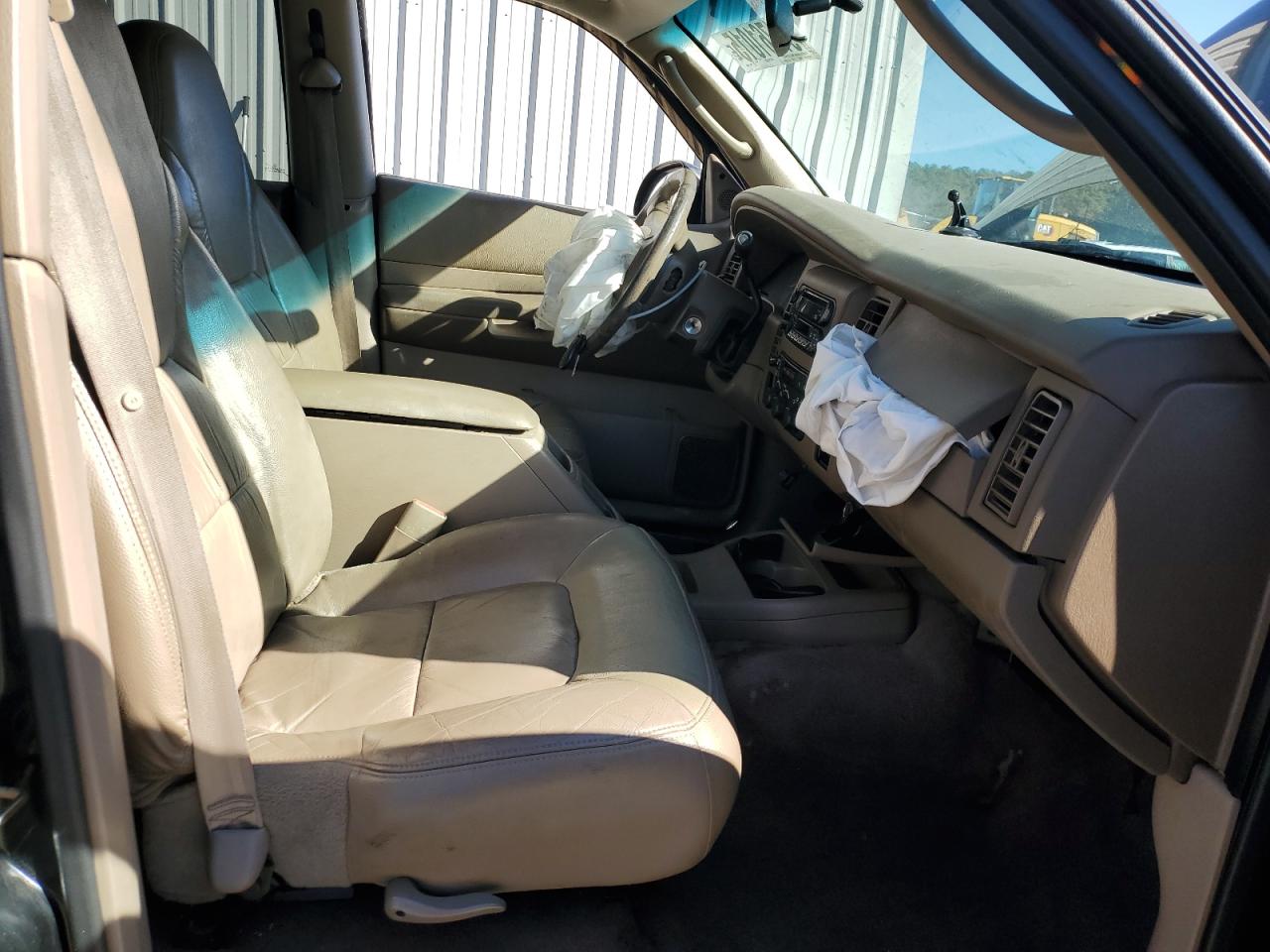 2001 Dodge Durango VIN: 1B4HR28N11F615690 Lot: 91761015