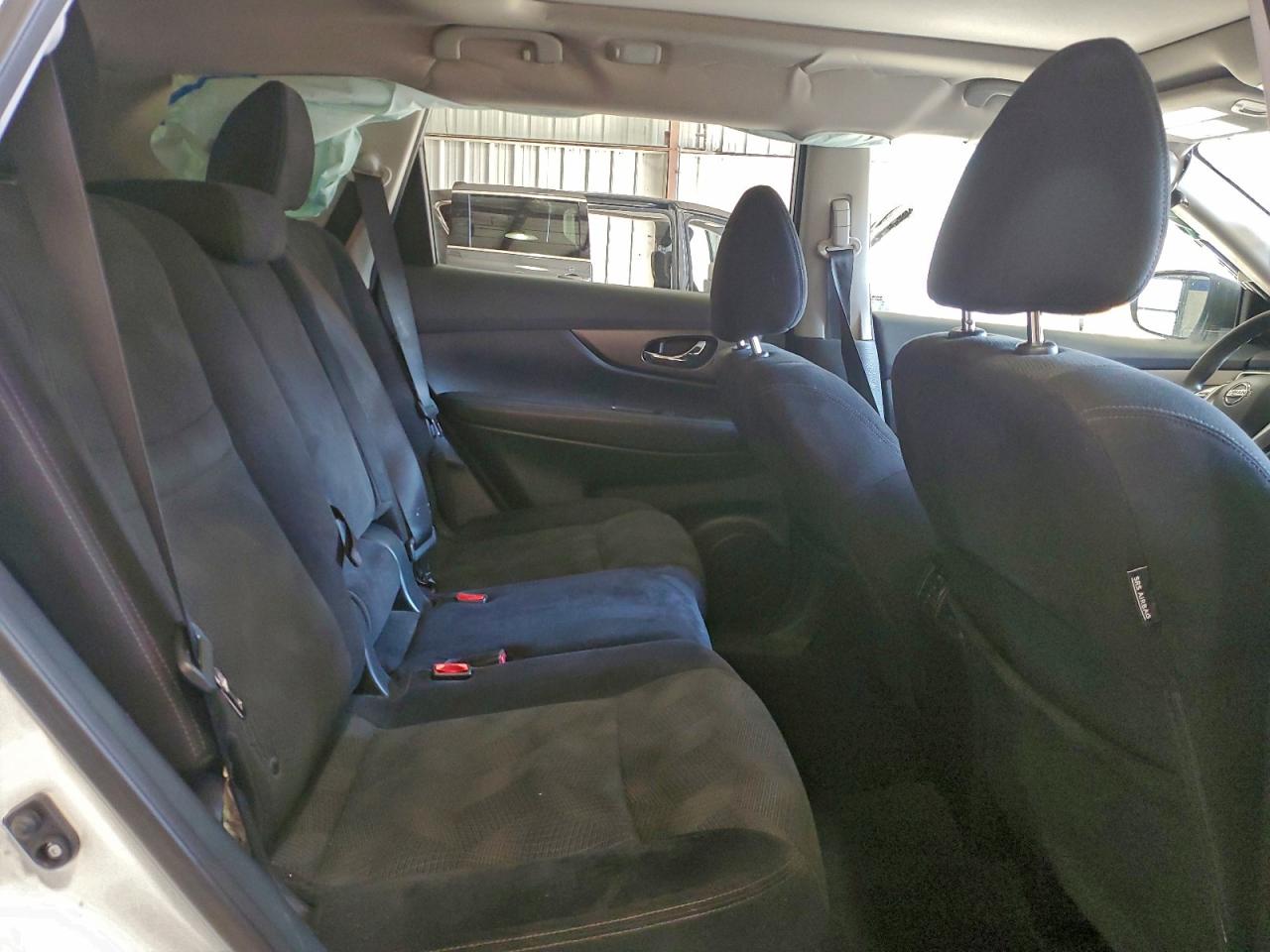 2015 Nissan Rogue S VIN: 5N1AT2MV5FC804939 Lot: 94479385