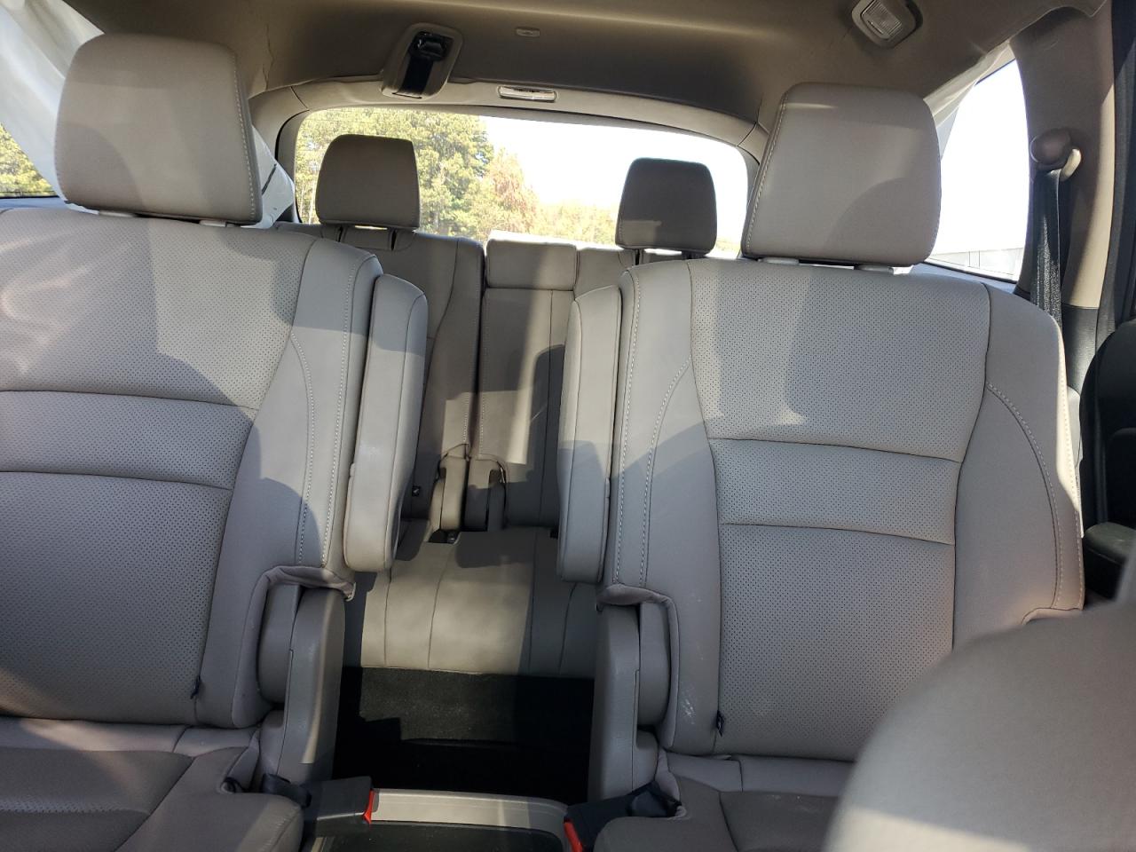 2017 Honda Pilot Elite VIN: 5FNYF6H03HB057329 Lot: 90925555