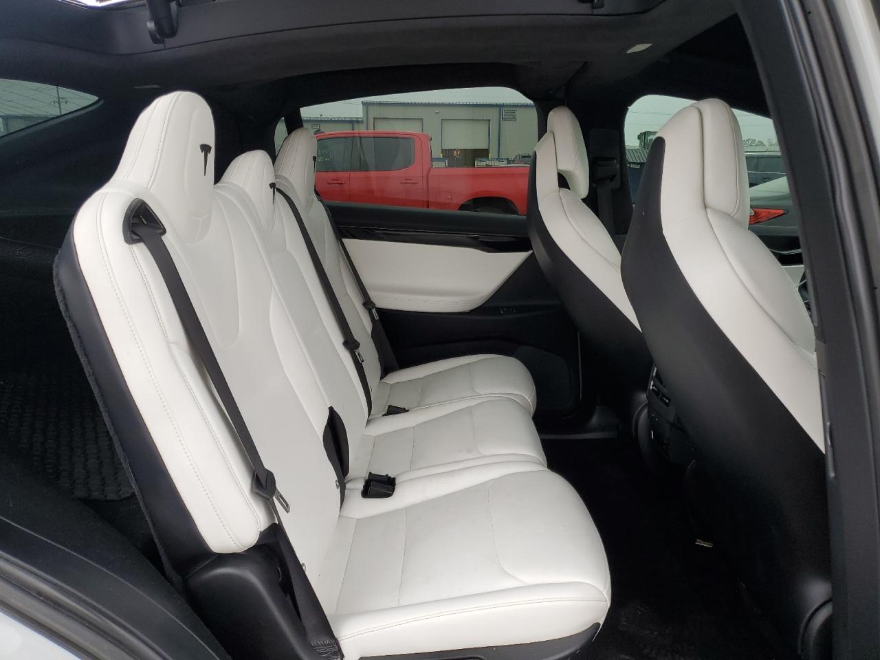 2018 Tesla Model X VIN: 5YJXCDE29JF113956 Lot: 92645045