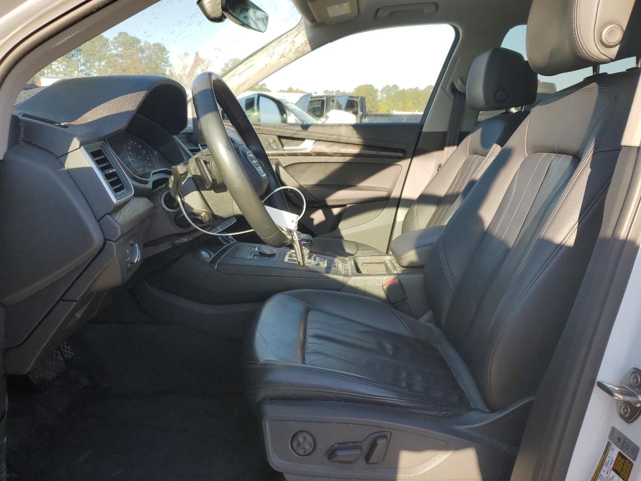 2020 Audi Q5 Premium VIN: WA1ANAFY7L2067691 Lot: 90694445