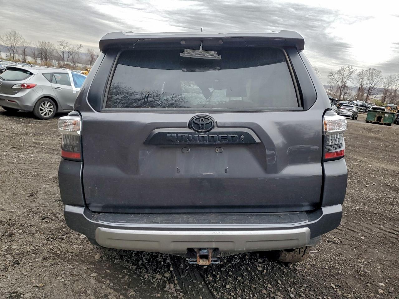 2020 Toyota 4Runner Sr5/Sr5 Premium VIN: JTEBU5JR7L5818397 Lot: 92223085