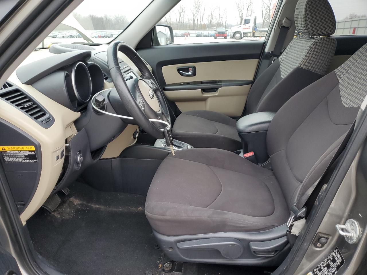 2012 Kia Soul + VIN: KNDJT2A61C7460676 Lot: 93409325