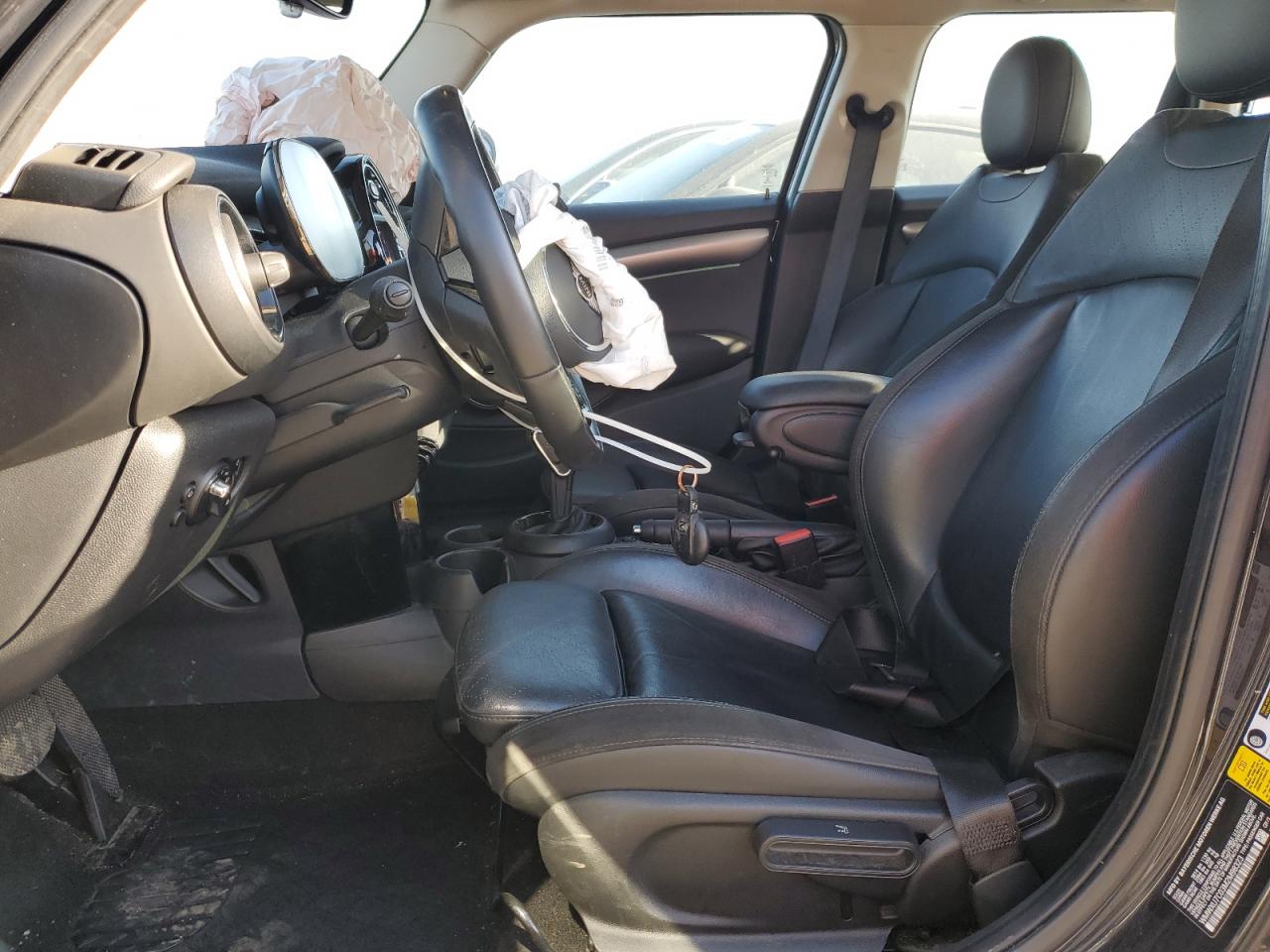 2021 Mini Cooper VIN: WMWXU7C03M2M98323 Lot: 92461315