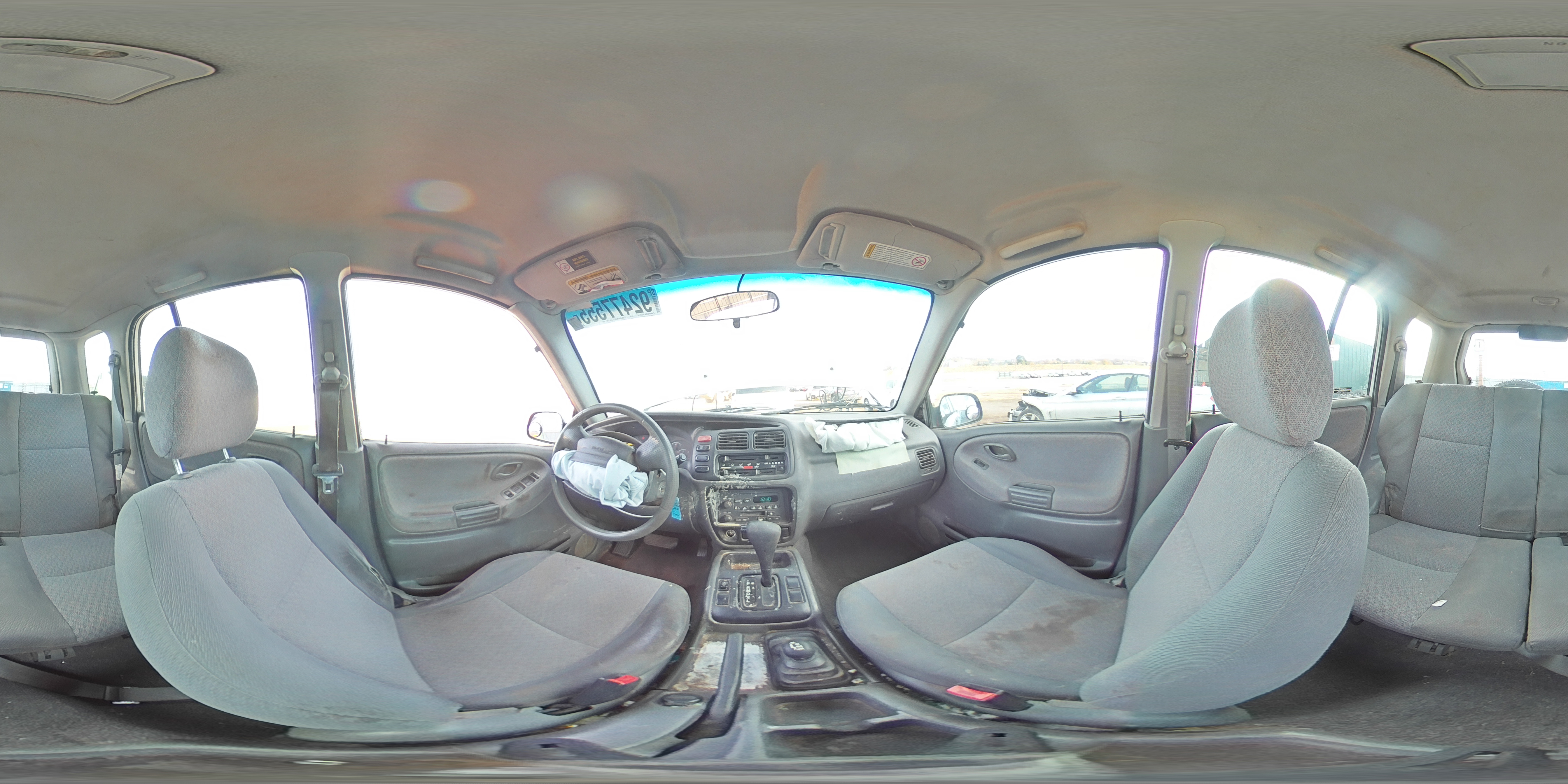 2001 Chevrolet Tracker VIN: 2CNBJ13C516955219 Lot: 92477555