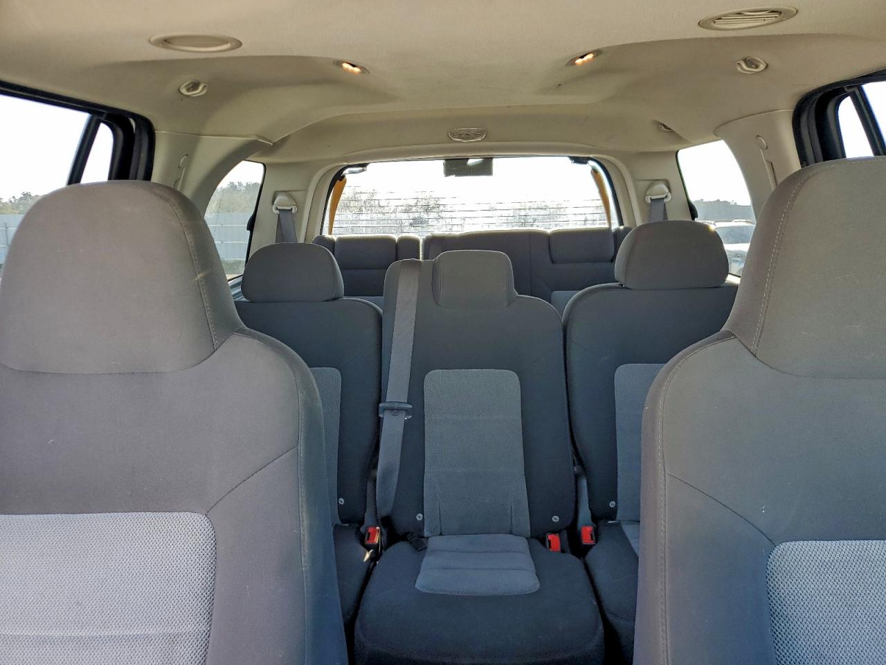 2003 Ford Expedition Xlt VIN: 1FMFU16L73LC15704 Lot: 94916295