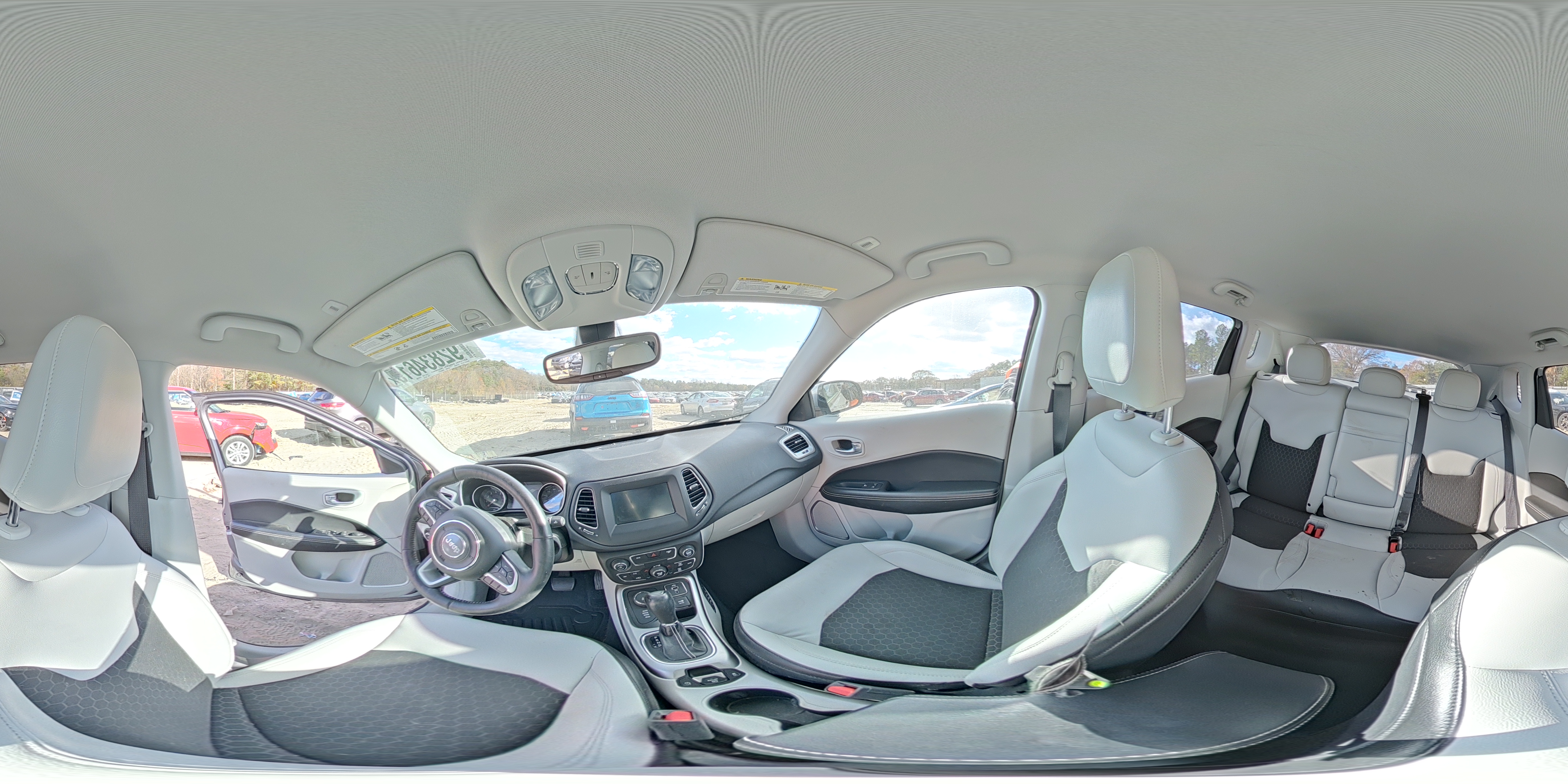 2018 Jeep Compass Latitude VIN: 3C4NJDBB9JT191785 Lot: 92834615