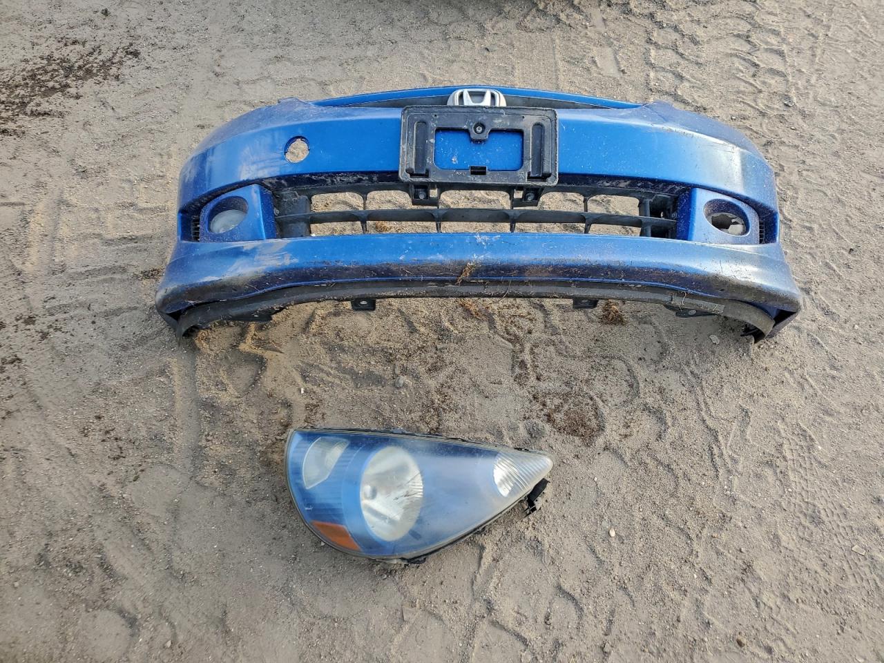 2007 Honda Fit S VIN: JHMGD386X7S057641 Lot: 93729265