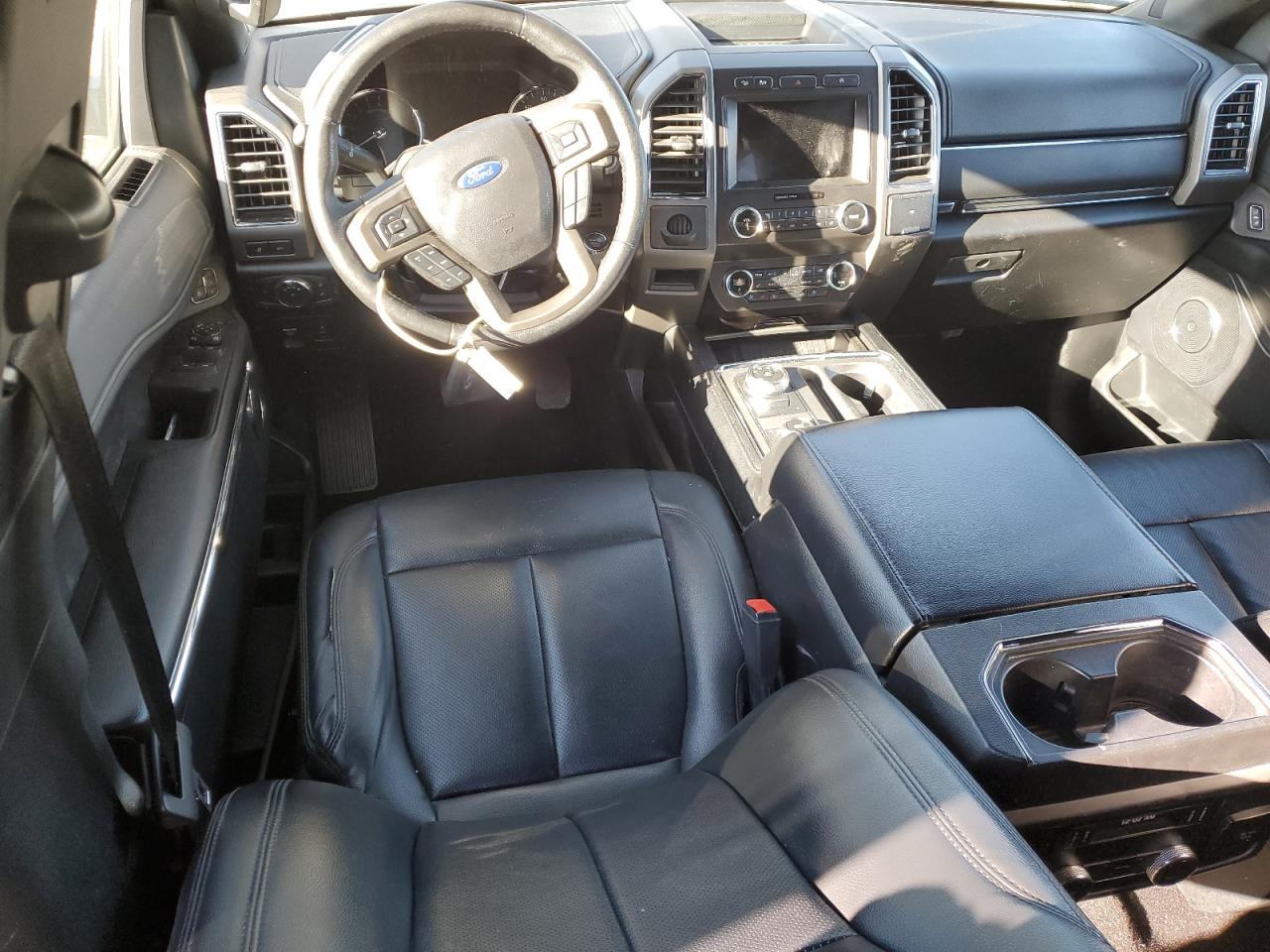 2019 Ford Expedition Xlt VIN: 1FMJU1JT0KEA80540 Lot: 93003655