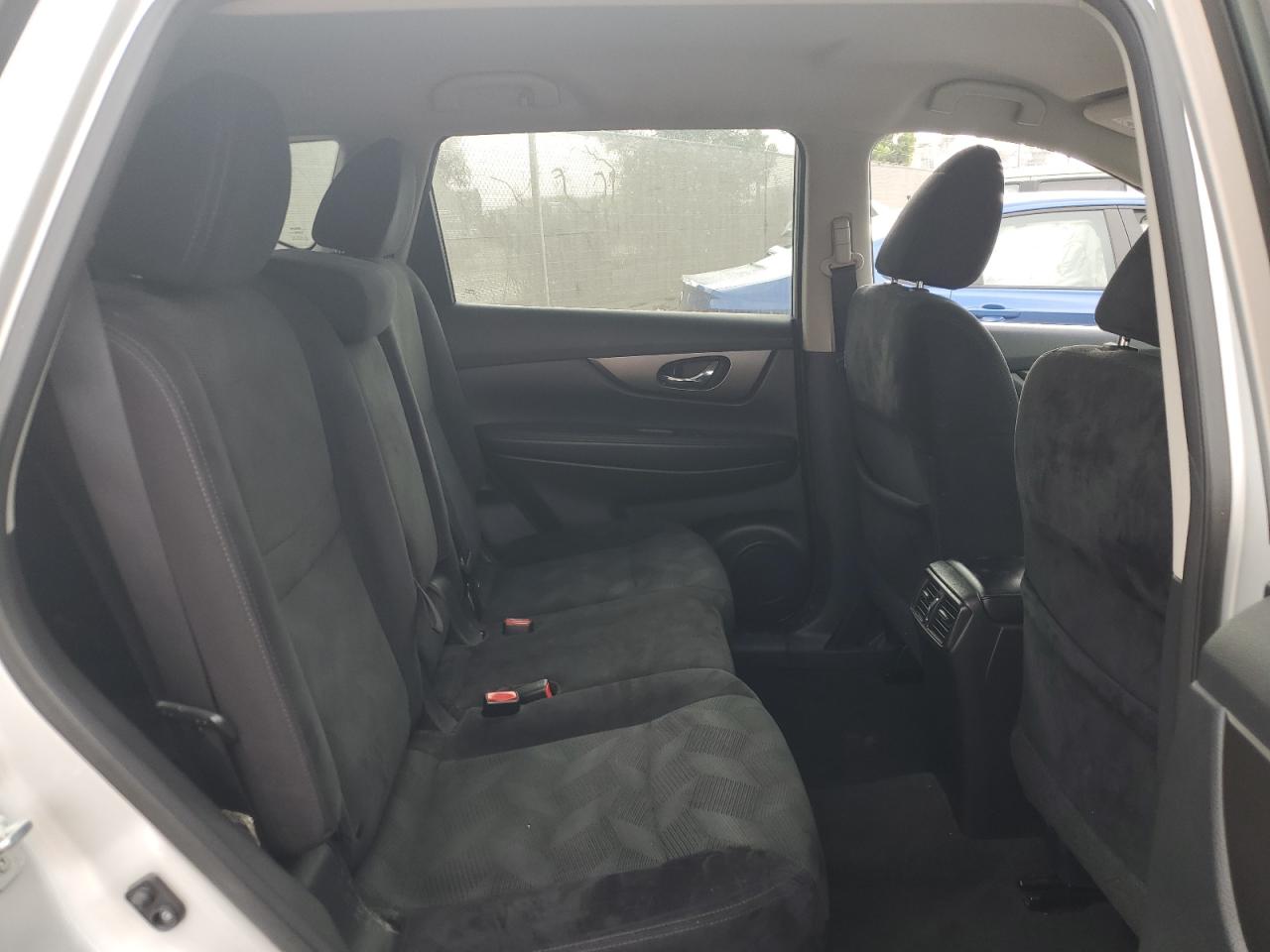 2015 Nissan Rogue S VIN: 5N1AT2ML0FC849883 Lot: 89712735