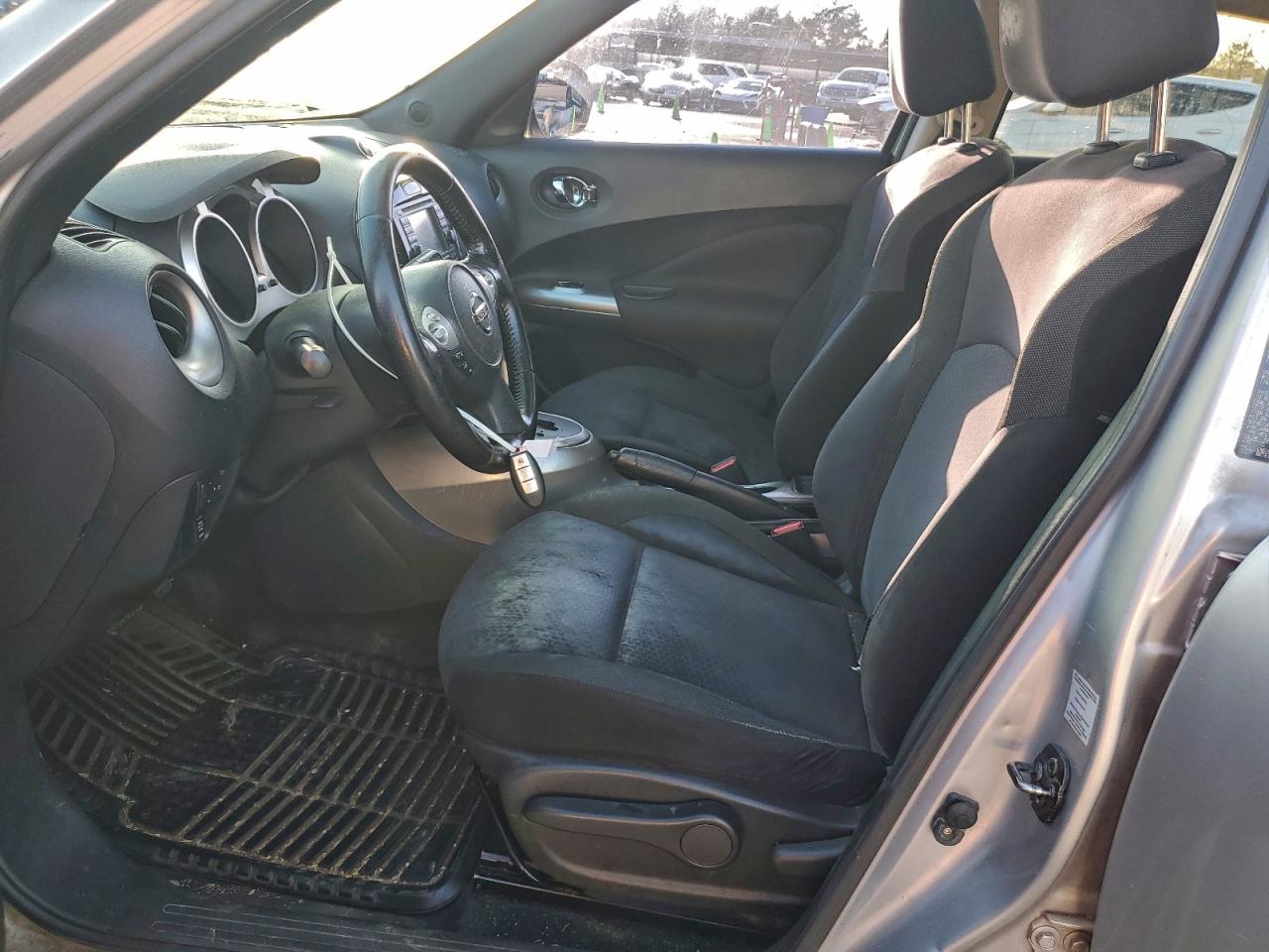 2011 Nissan Juke S VIN: JN8AF5MV6BT009300 Lot: 93104105