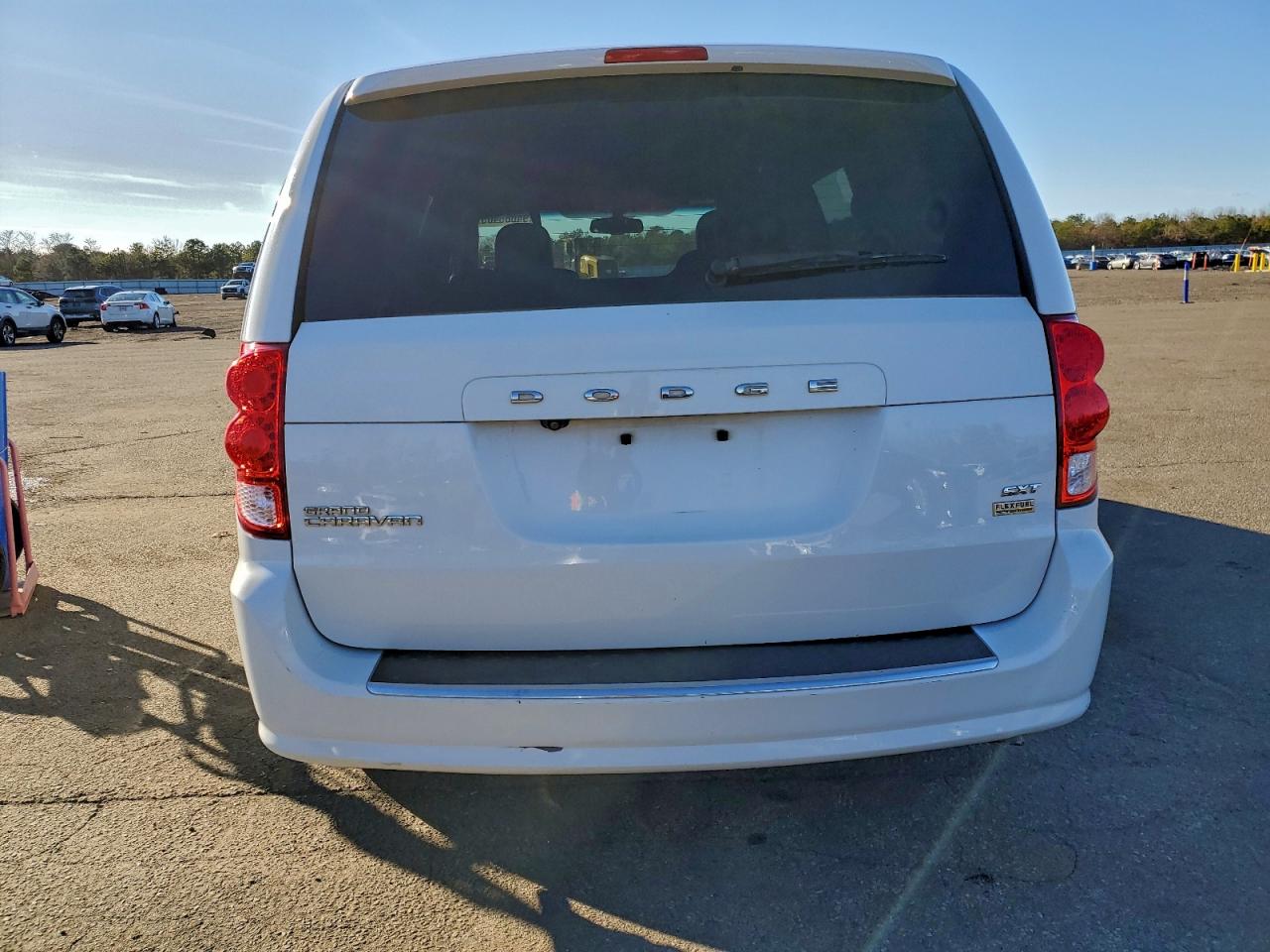 2018 Dodge Grand Caravan Sxt VIN: 2C4RDGCG2JR224150 Lot: 94086405