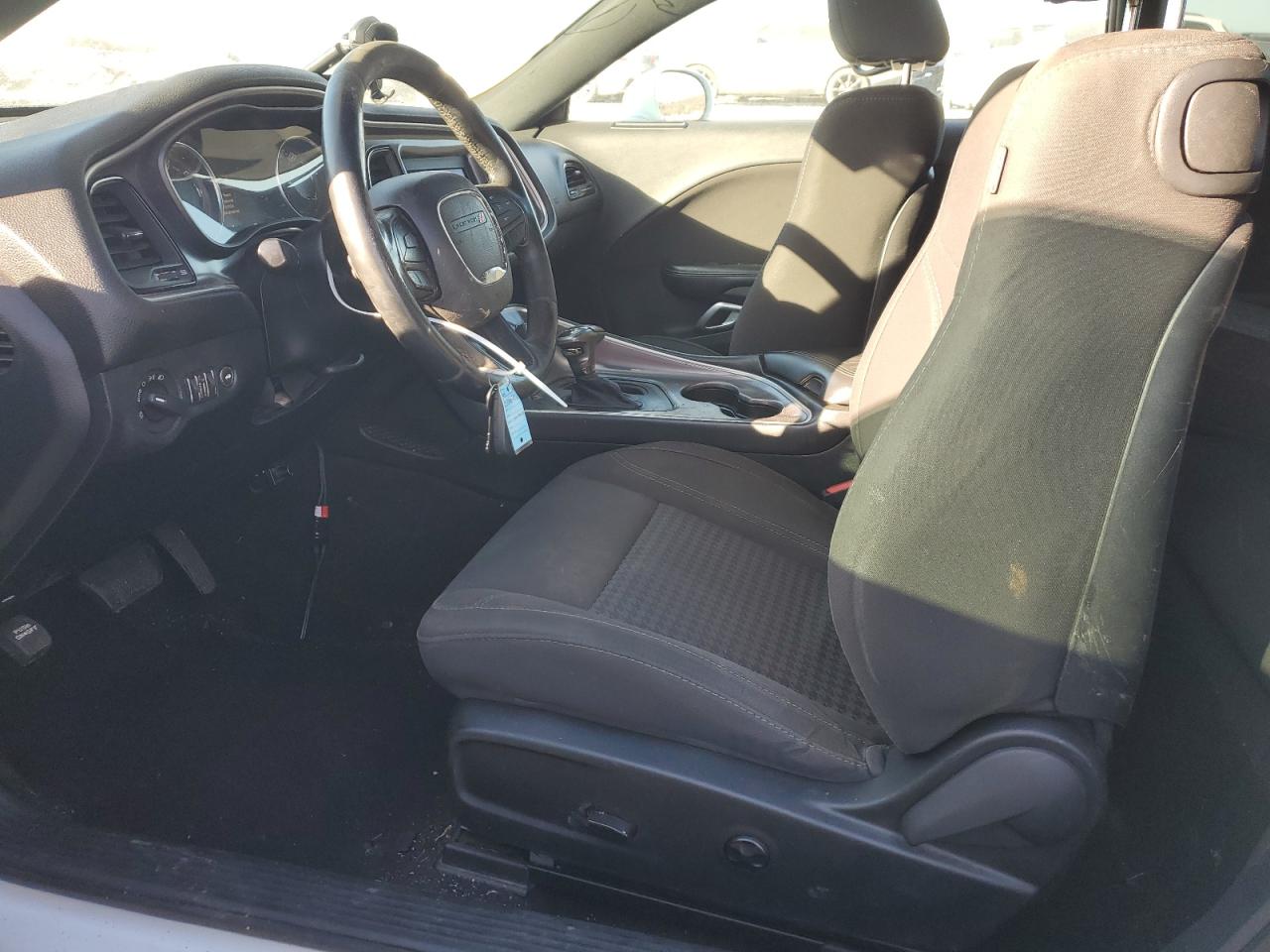 2019 Dodge Challenger Sxt VIN: 2C3CDZAG5KH669563 Lot: 92066505