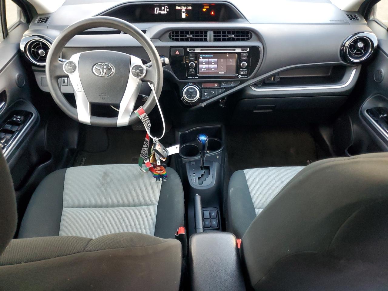 2016 Toyota Prius C VIN: JTDKDTB3XG1134296 Lot: 92728955