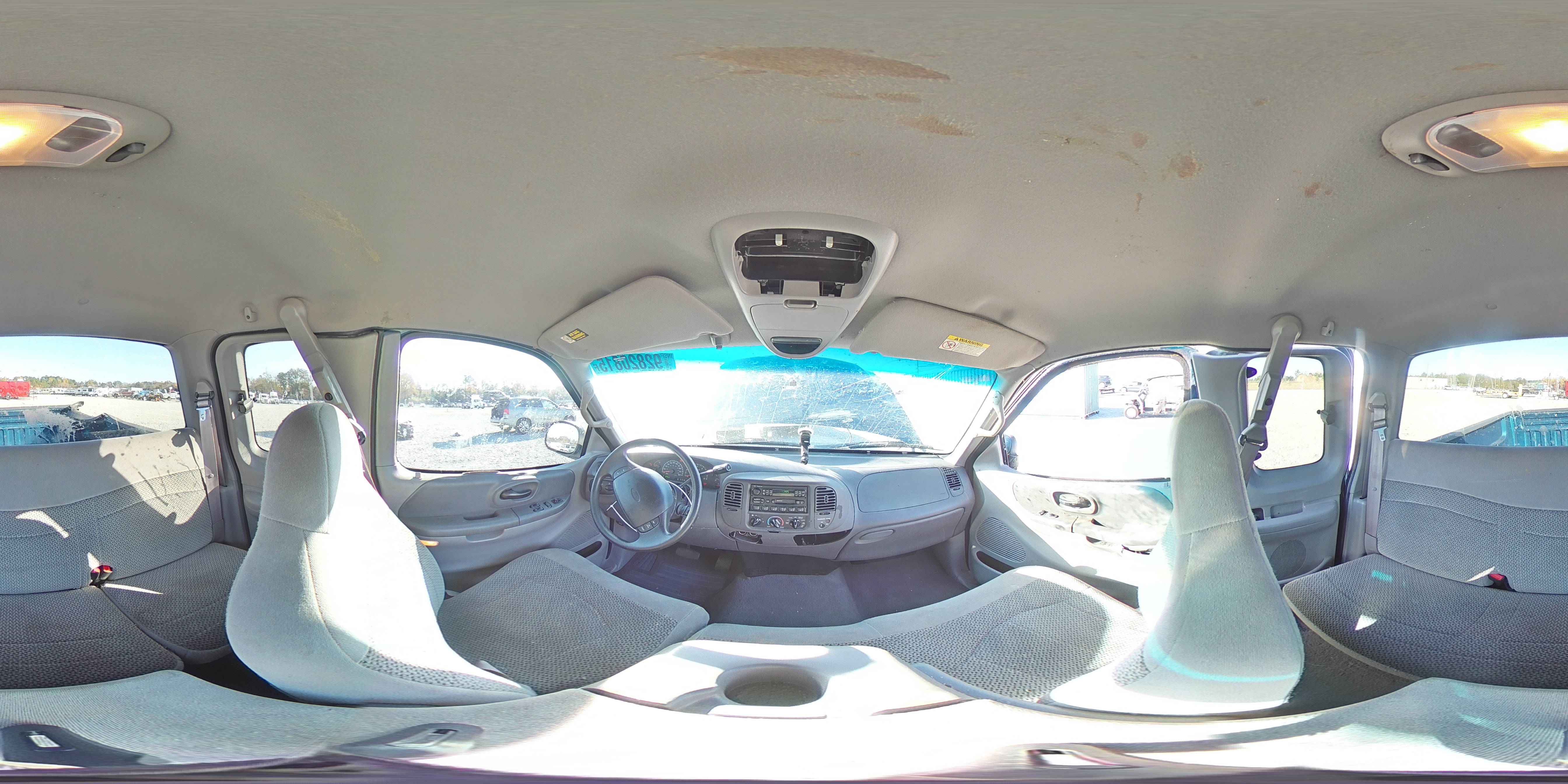 2000 Ford F150 VIN: 1FTRX17W8YNA75949 Lot: 92820815