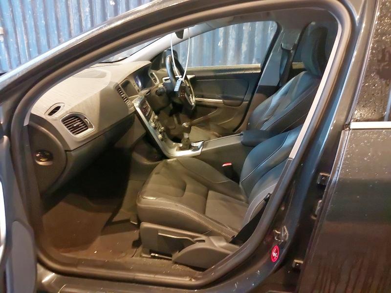 2012 VOLVO V60 D2 [115] R DESIGN 5DR