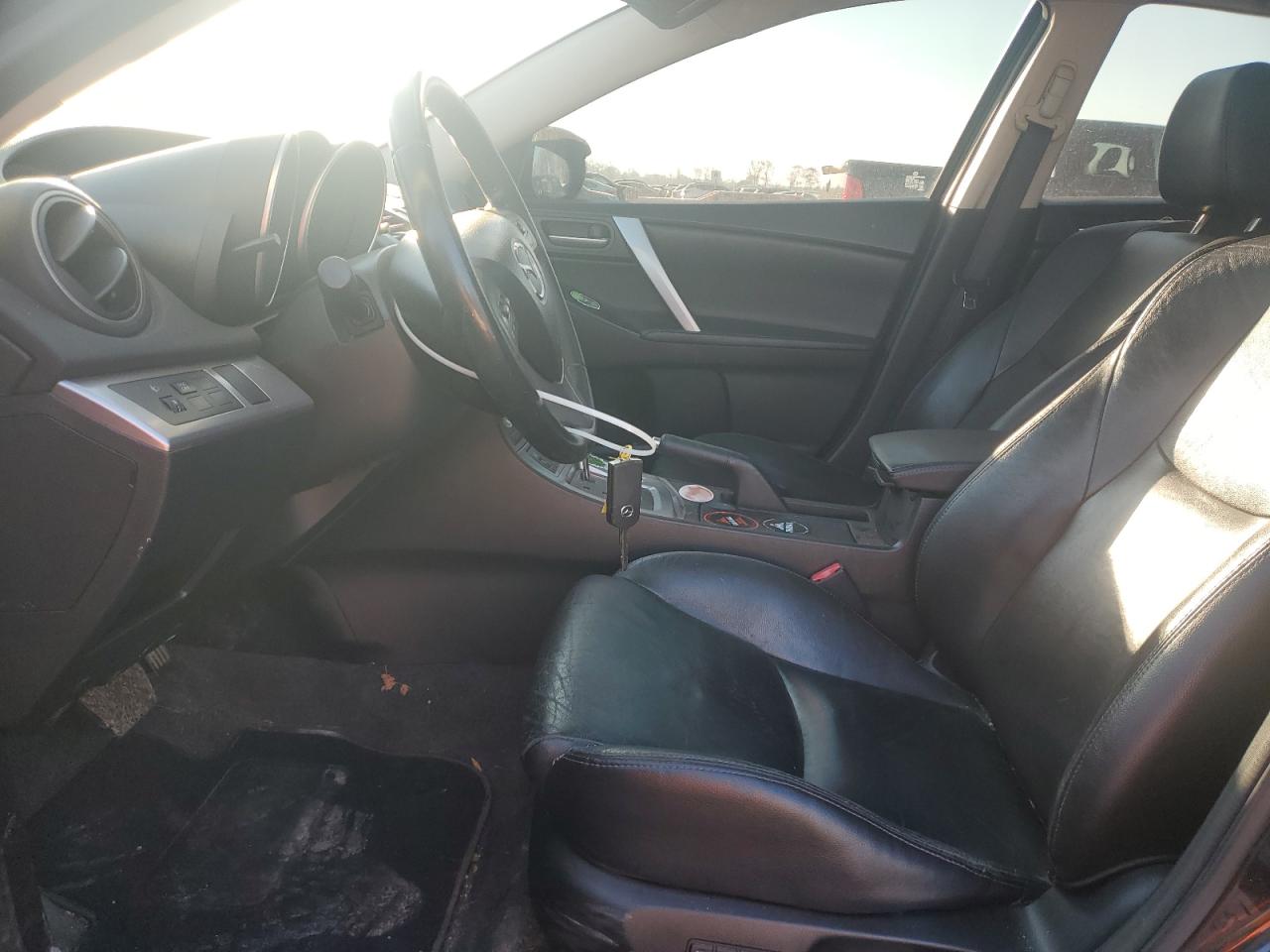 2010 Mazda 3 S VIN: JM1BL1H54A1324473 Lot: 93239285