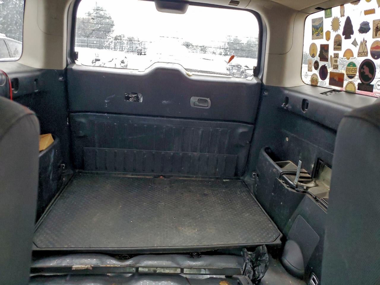 2010 Honda Element Sc VIN: 5J6YH1H93AL005031 Lot: 90708265