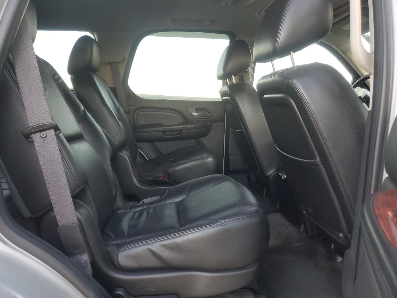 2011 Cadillac Escalade Luxury VIN: 1GYS4BEFXBR302409 Lot: 92611365