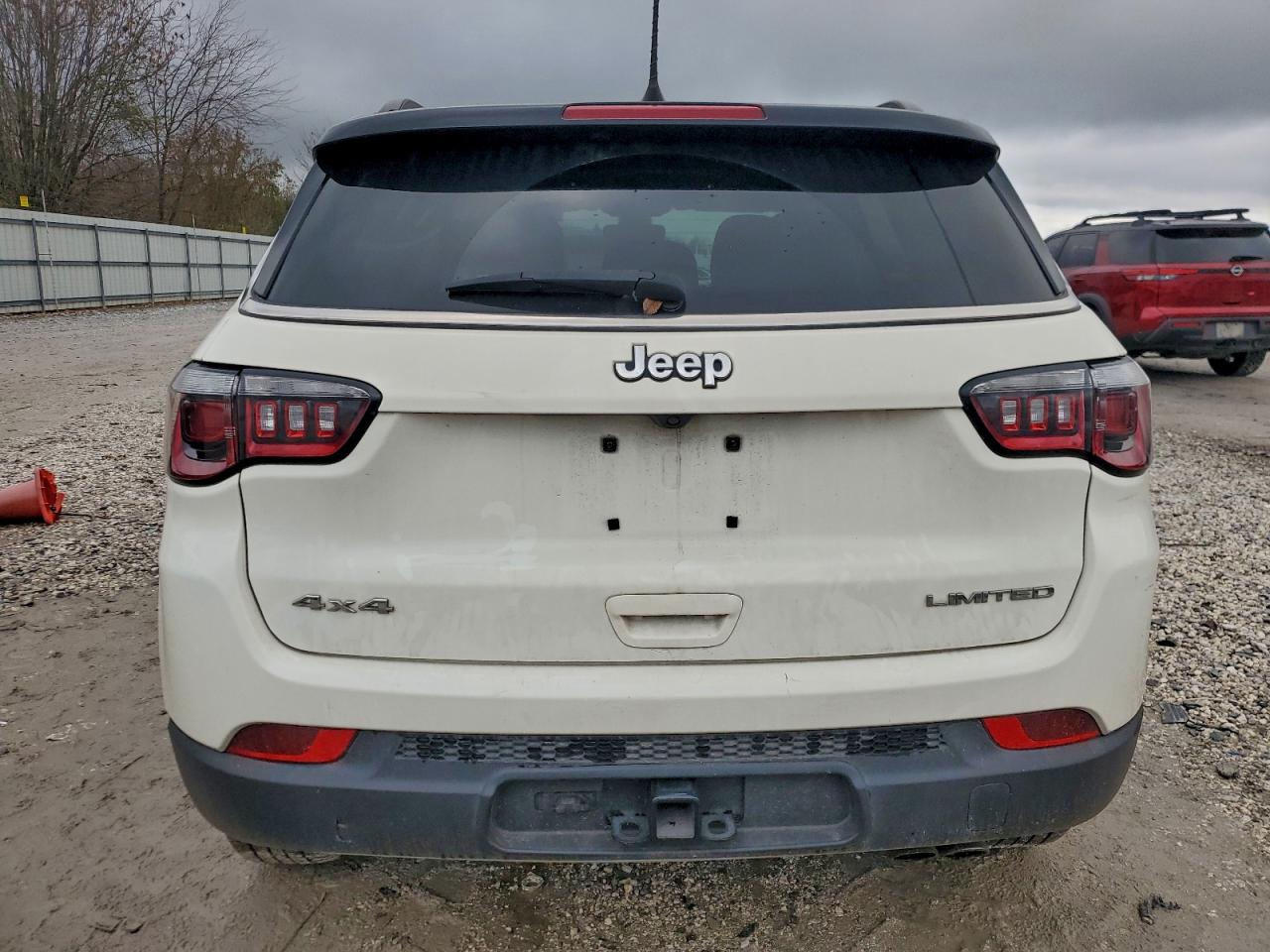 2018 Jeep Compass Limited VIN: 3C4NJDCB0JT397933 Lot: 93965355