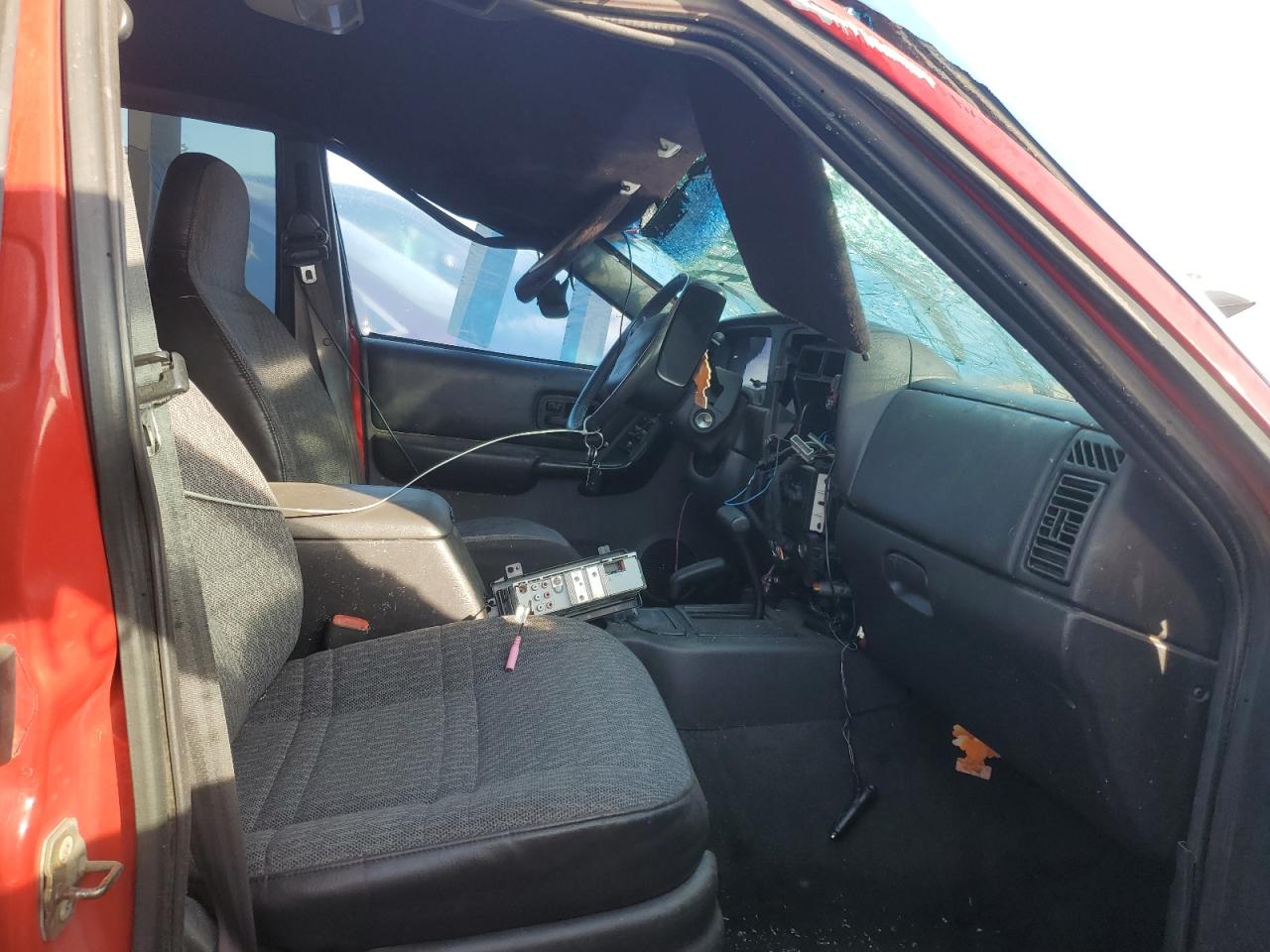 2001 Jeep Cherokee Sport VIN: 1J4FF48S31L549868 Lot: 91237485