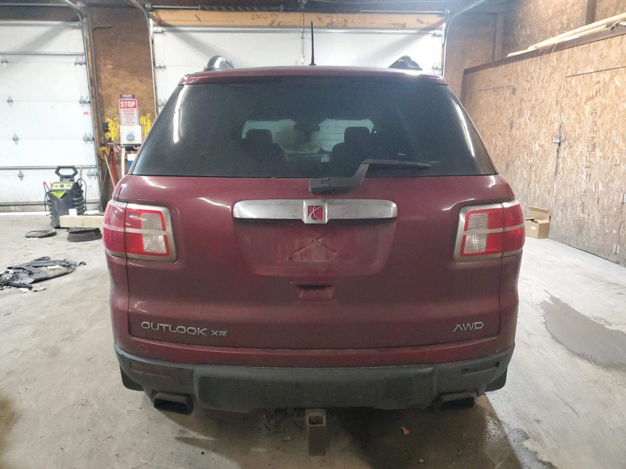 2008 Saturn Outlook Xr VIN: 5GZEV237X8J175212 Lot: 92484255